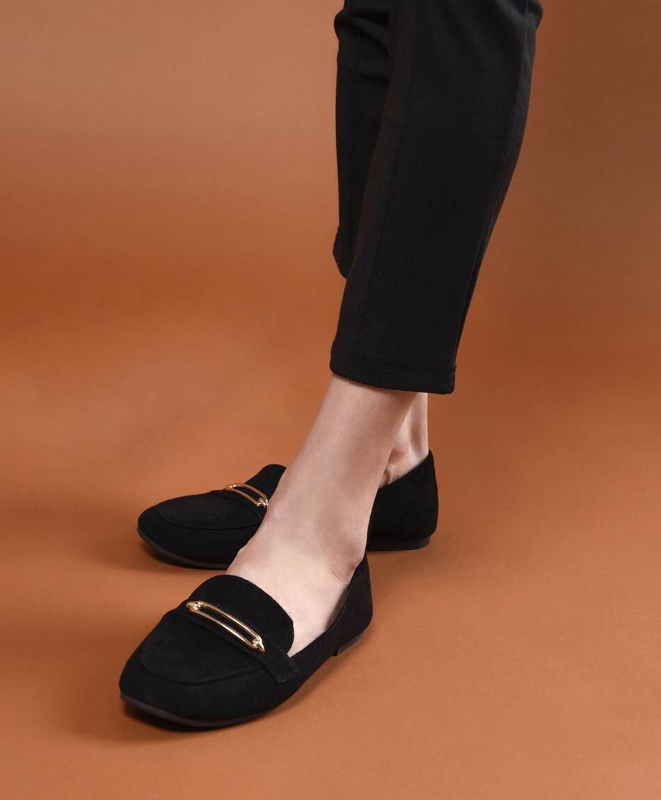 Mocasín mujer hebilla taco cuadrado