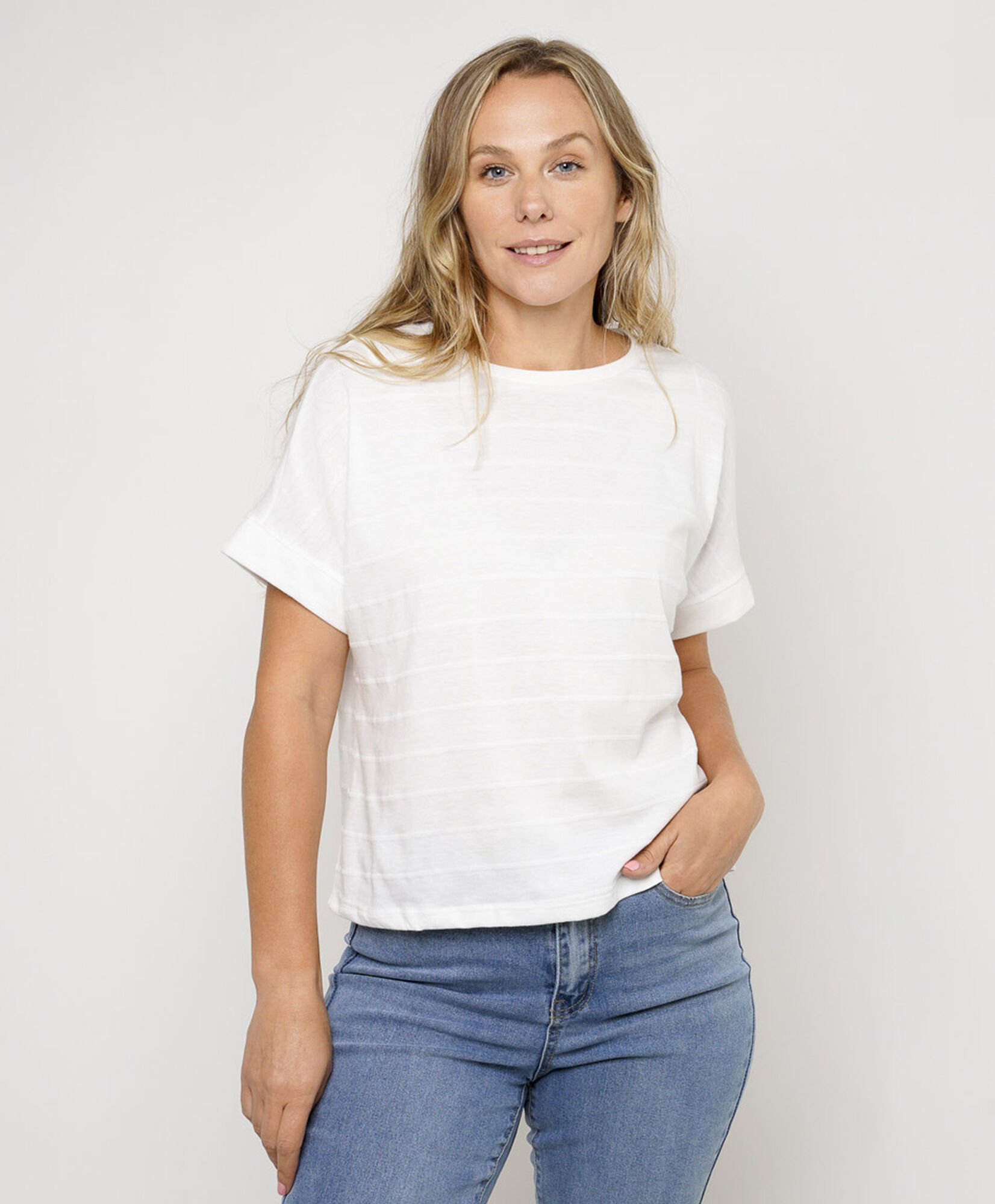 Polera mujer texturada líneas Polera mujer texturada líneas