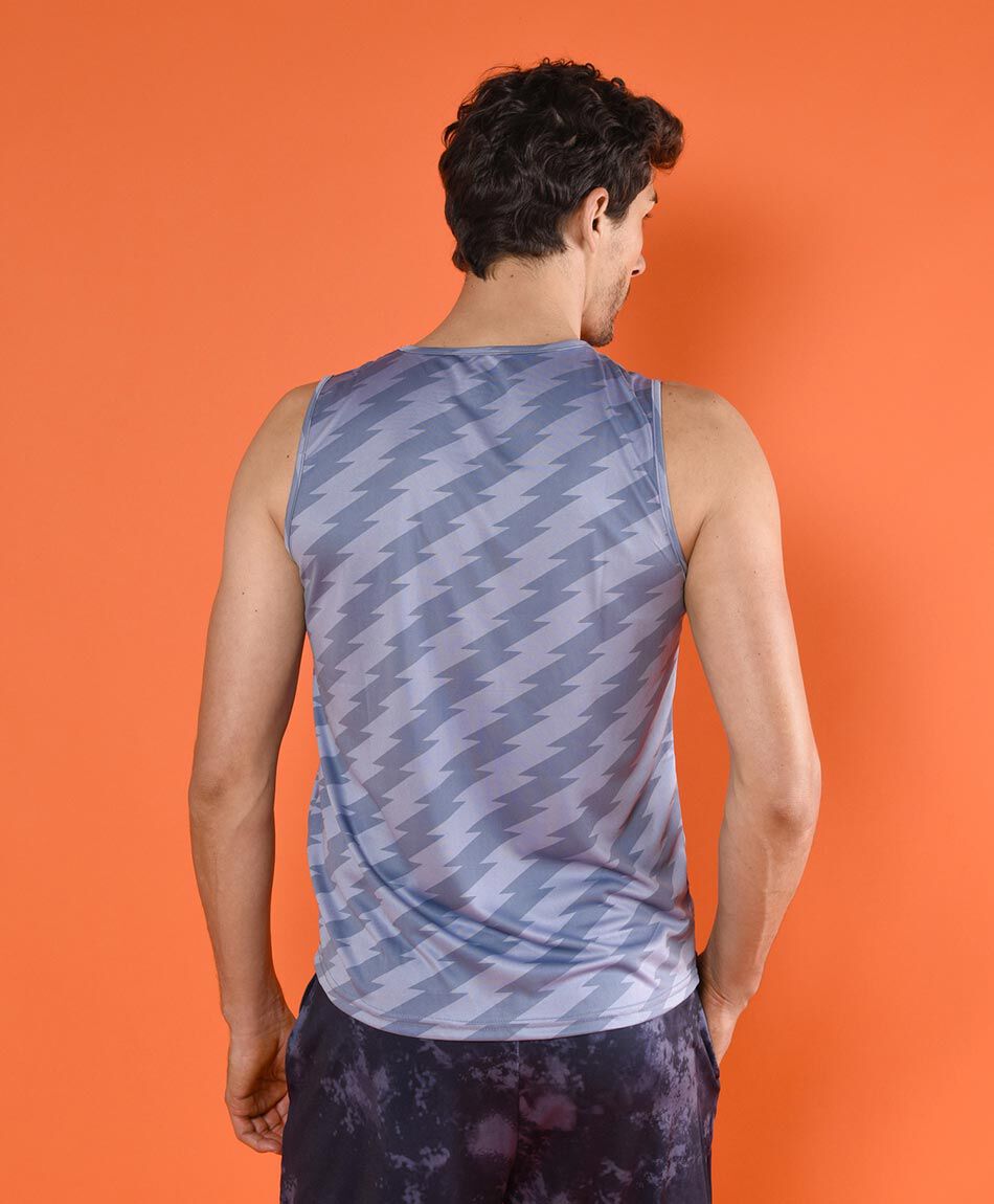 Polera deportiva sin mangas cuello redondo