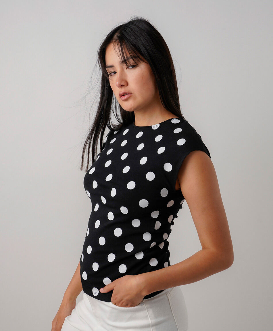 Polera mujer lunares