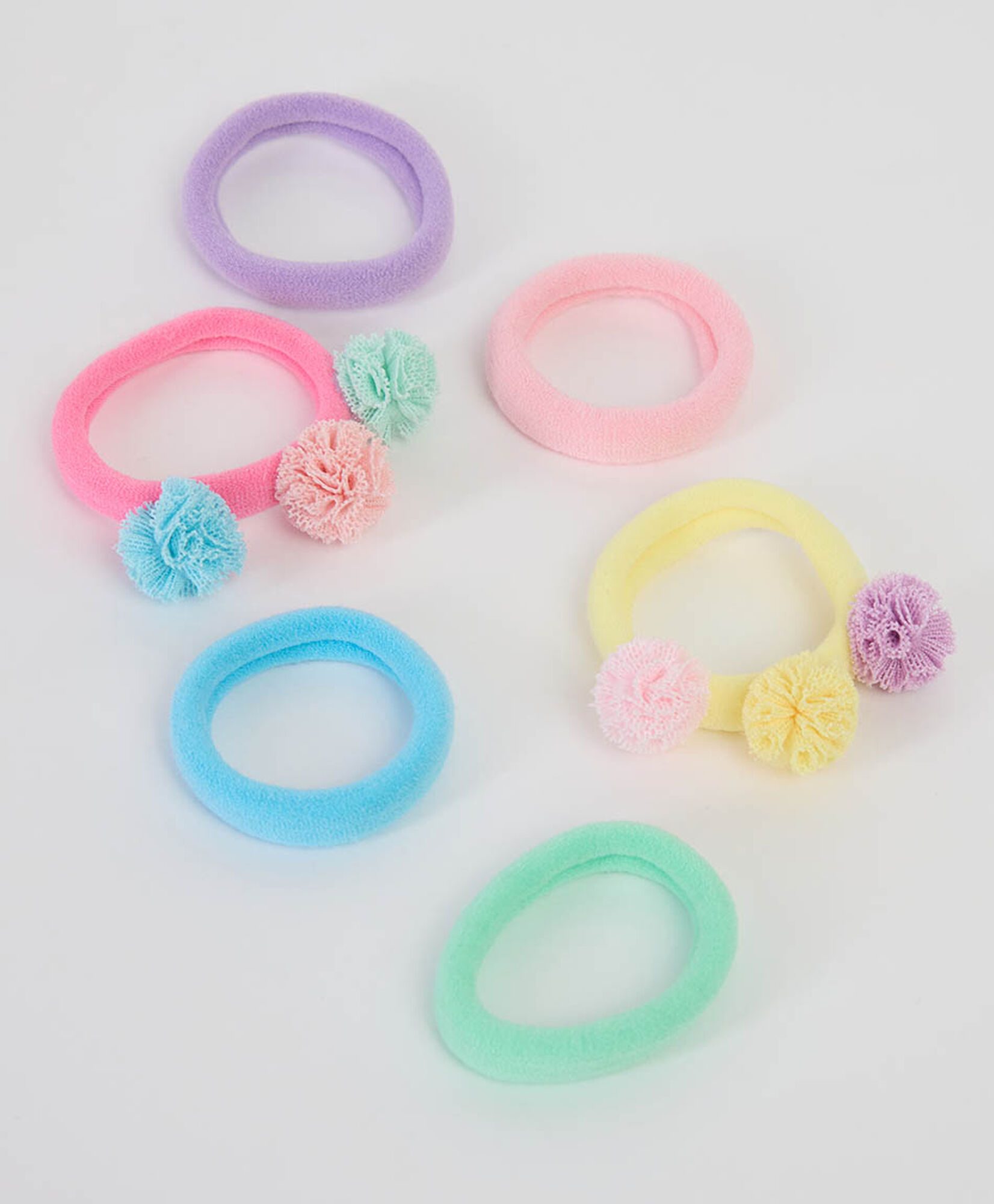 Set 6 colets infantiles pompones Set 6 colets infantiles pompones