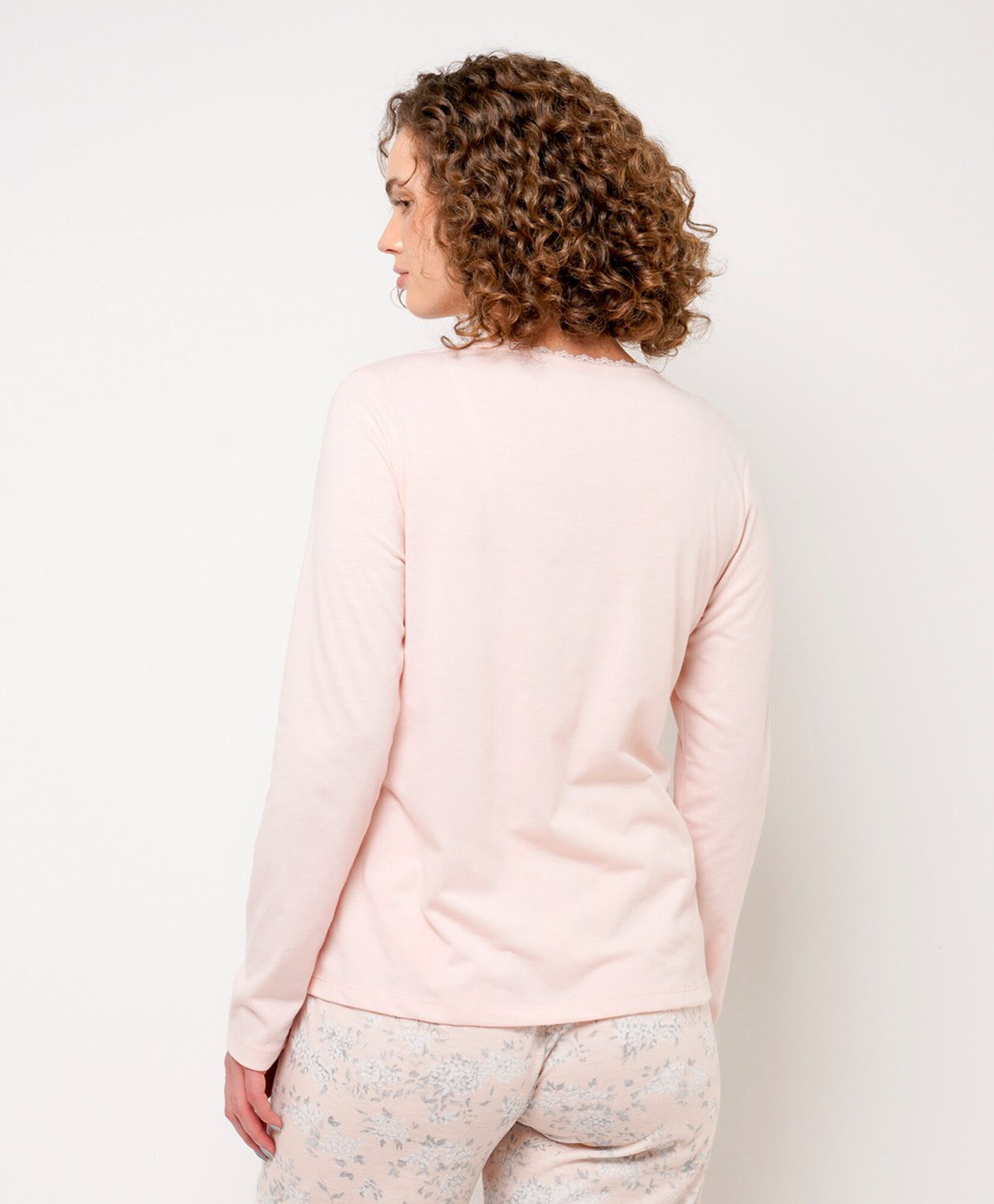 Pijama mujer detalles pink Pijama mujer detalles pink