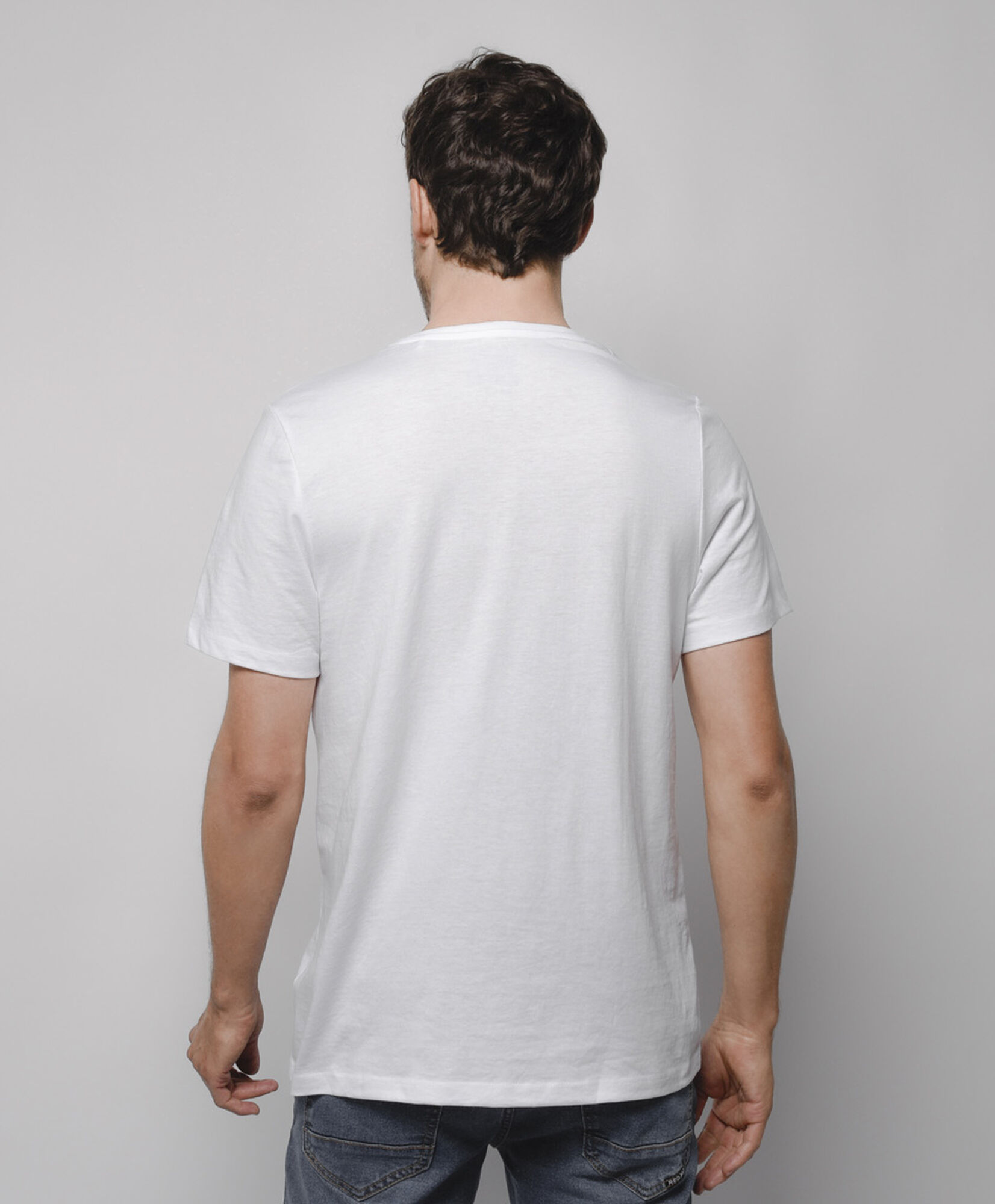 Polera hombre parche Polera hombre parche