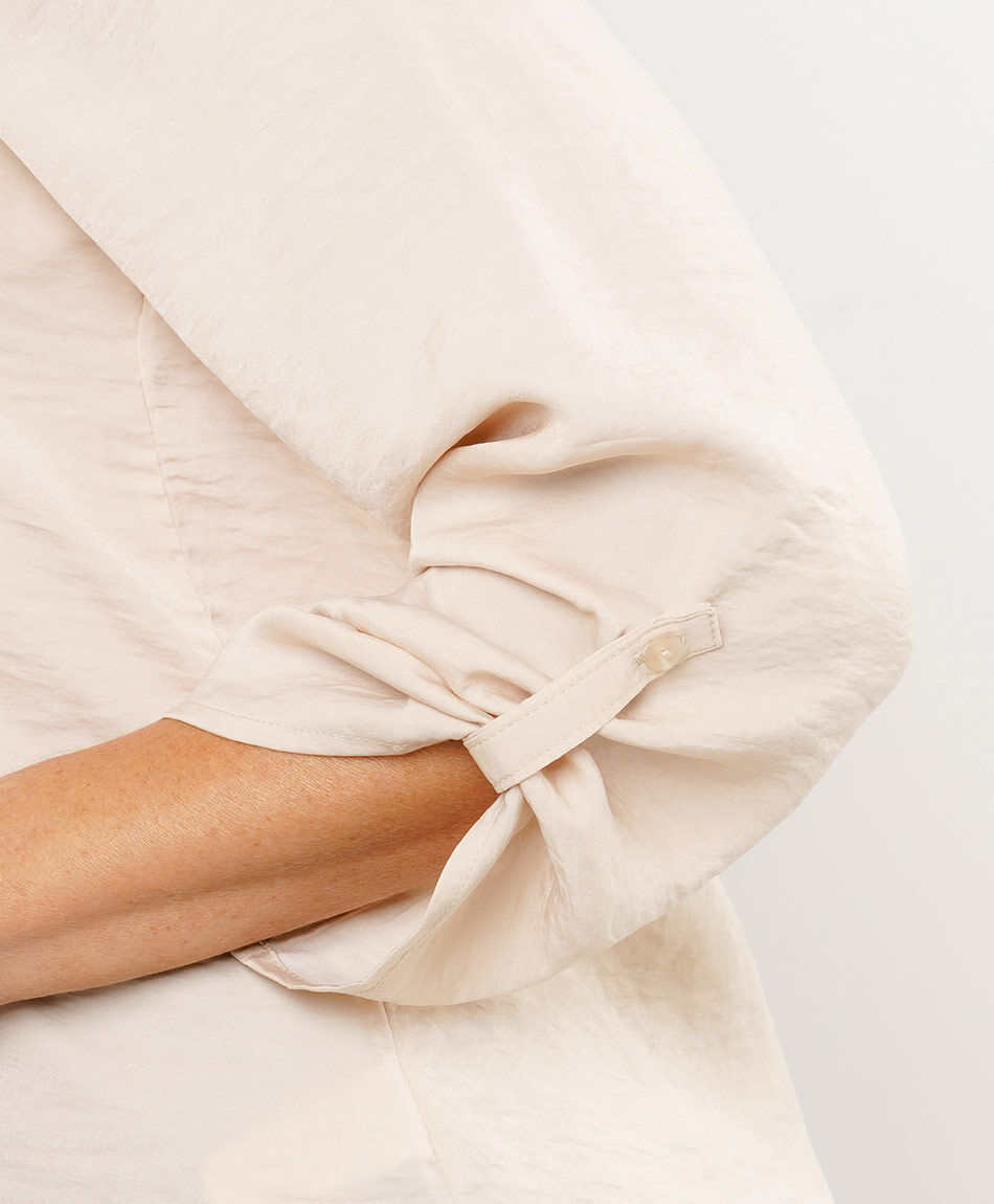 Blusa mujer botones estilo sat&iacute;n