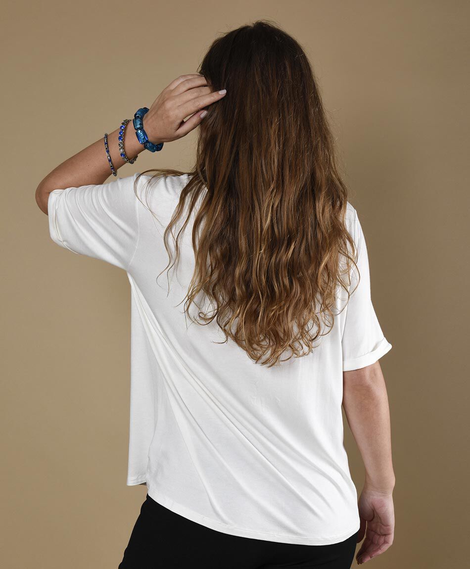 Polera manga corta cuello redondo