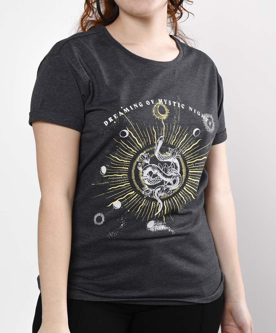 Polera manga corta cuello redondo