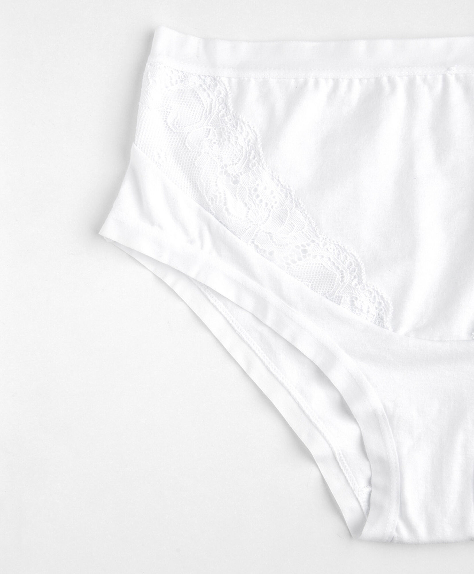 Calzón maternal blanco encajes Calzón maternal blanco encajes