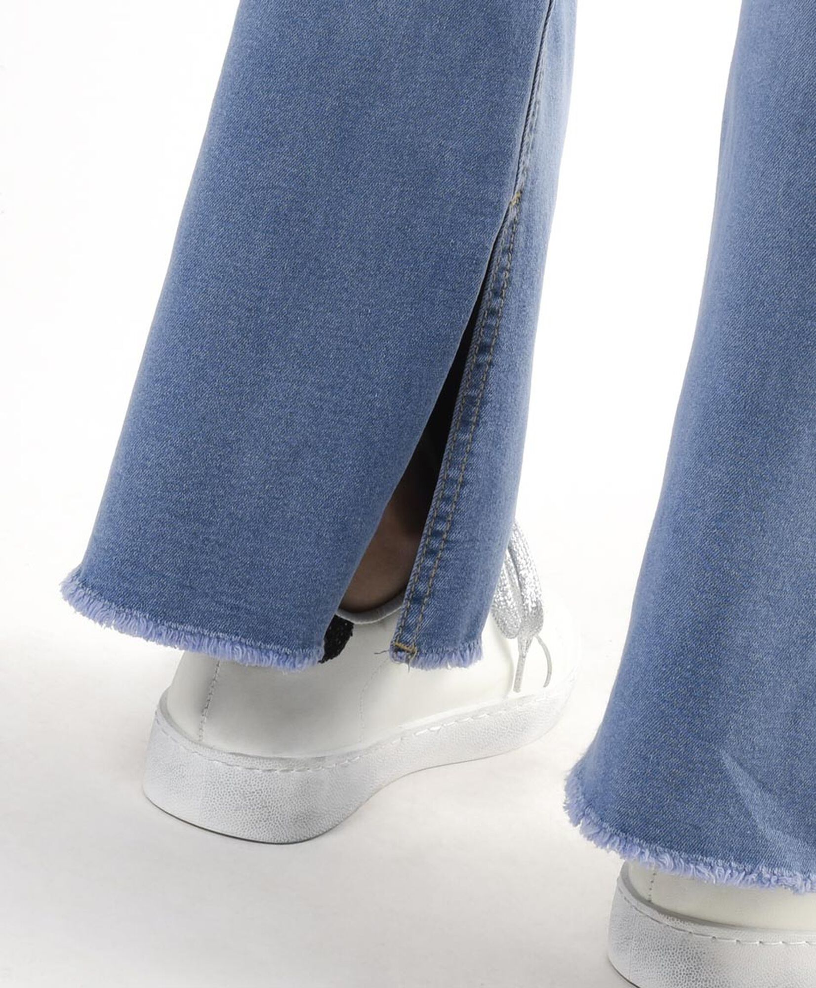 Jeans mujer basta abierta flare Jeans mujer basta abierta flare