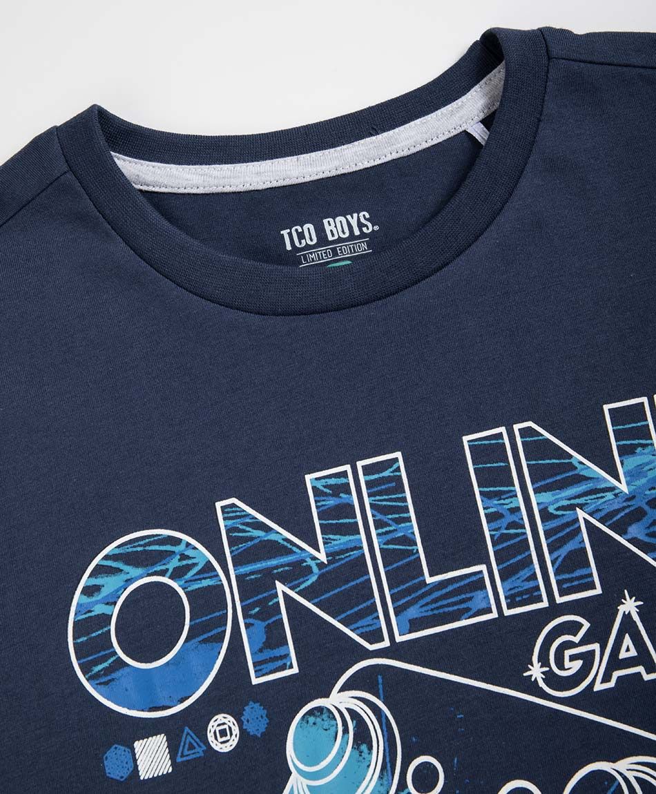 Polera ni&ntilde;o estampado gamer