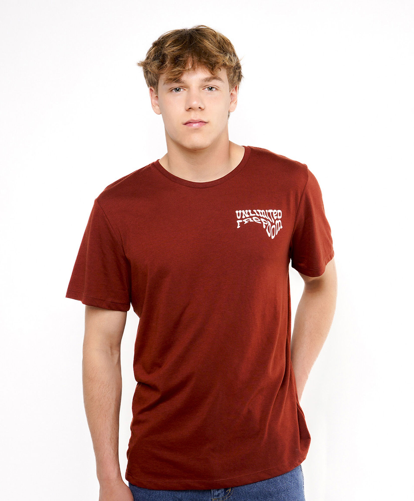 Polera hombre doble estampado freedom Polera hombre doble estampado freedom