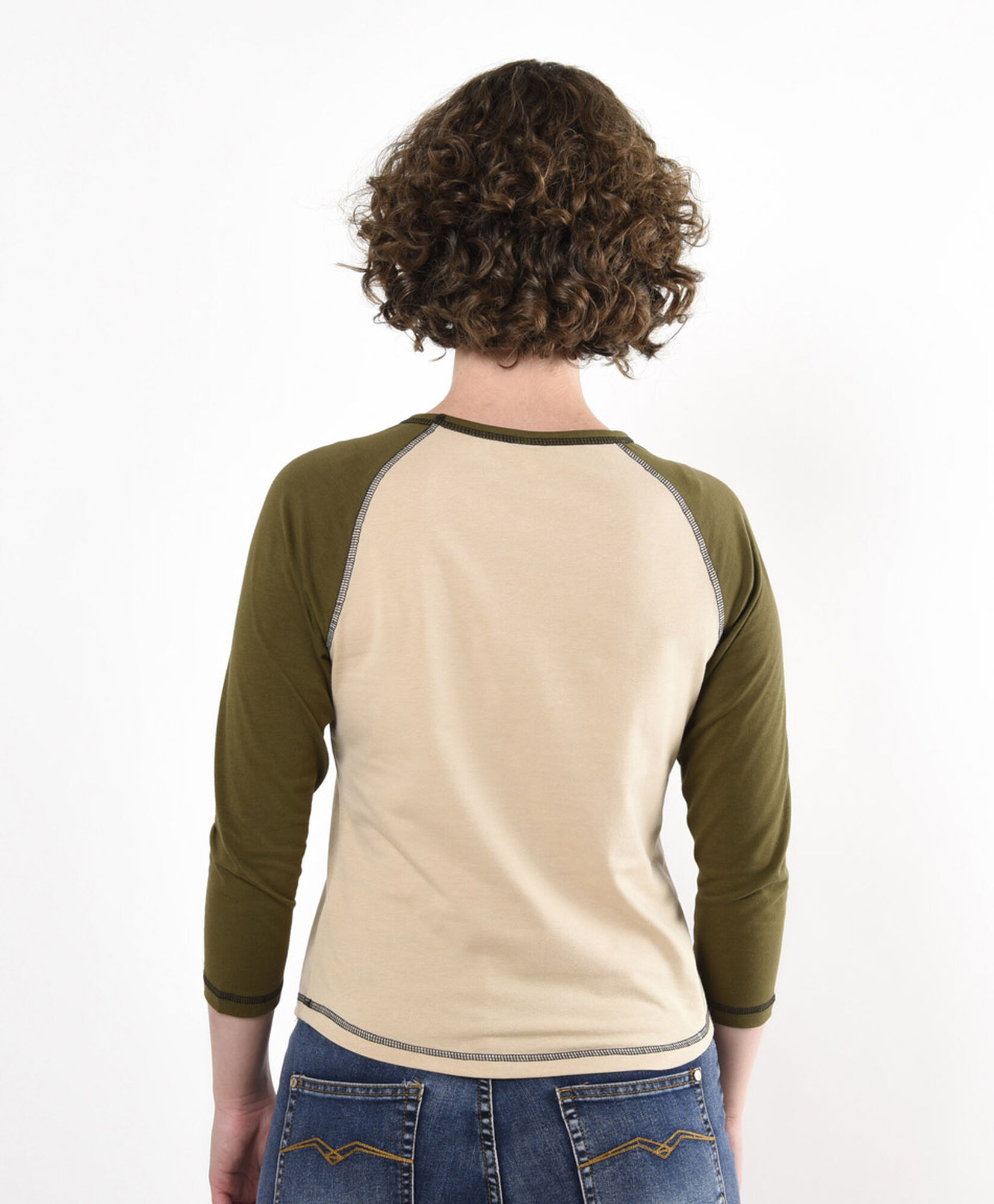 Polera mujer estampada bicolor Polera mujer estampada bicolor