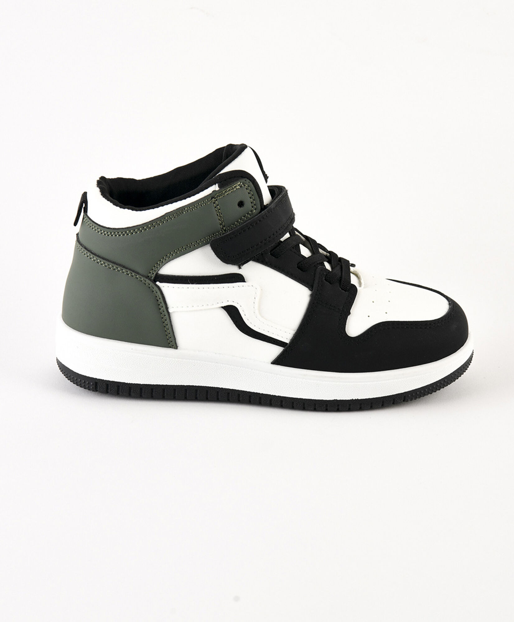 Zapatilla infantil (32 a 37) verde Zapatilla infantil (32 a 37) verde
