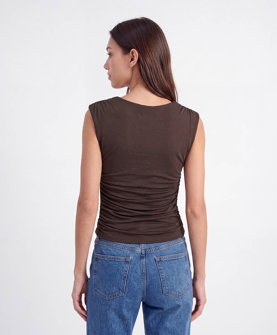 Polera mujer drapeada accesorio