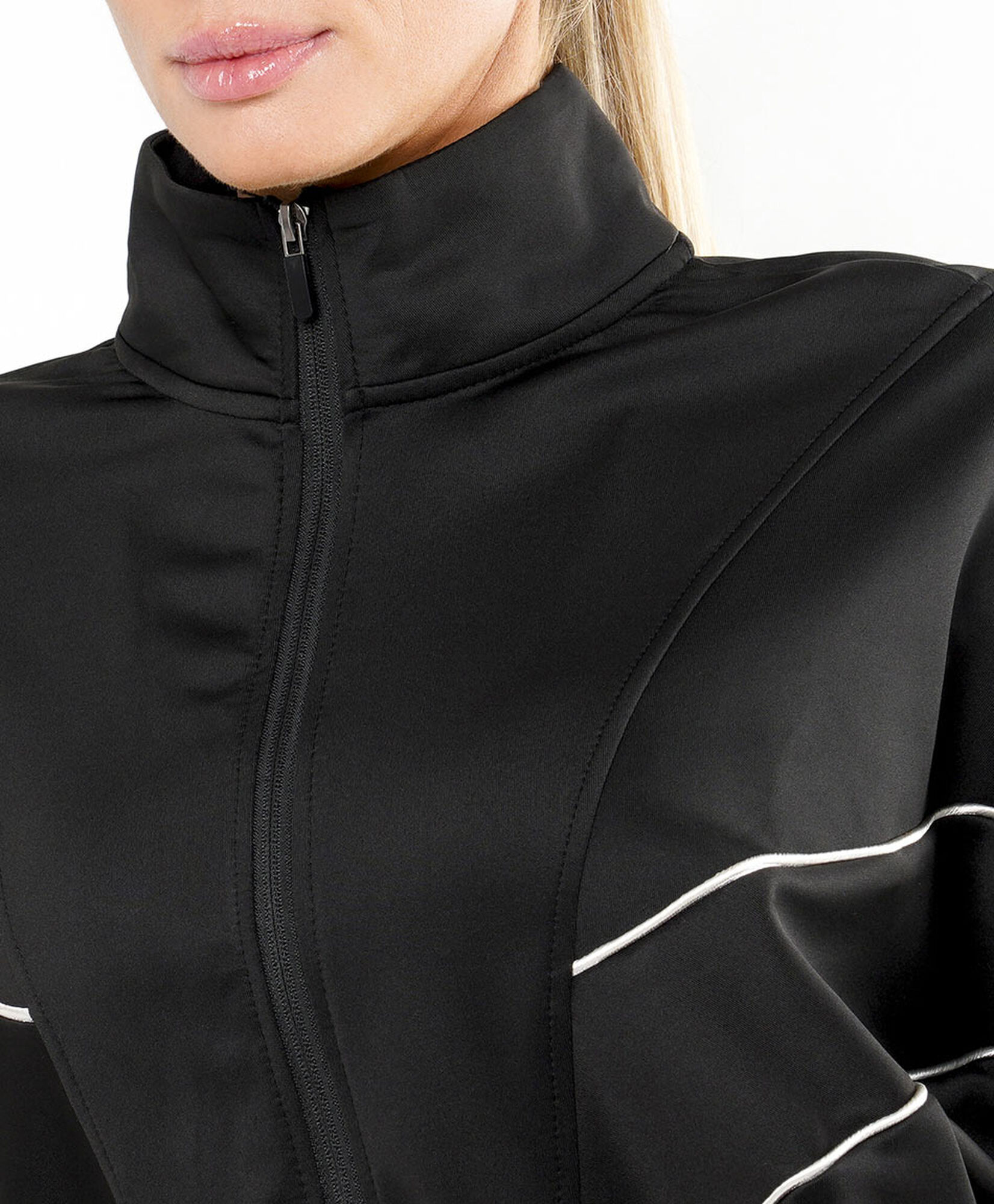 Polerón deportivo mujer líneas Polerón deportivo mujer líneas