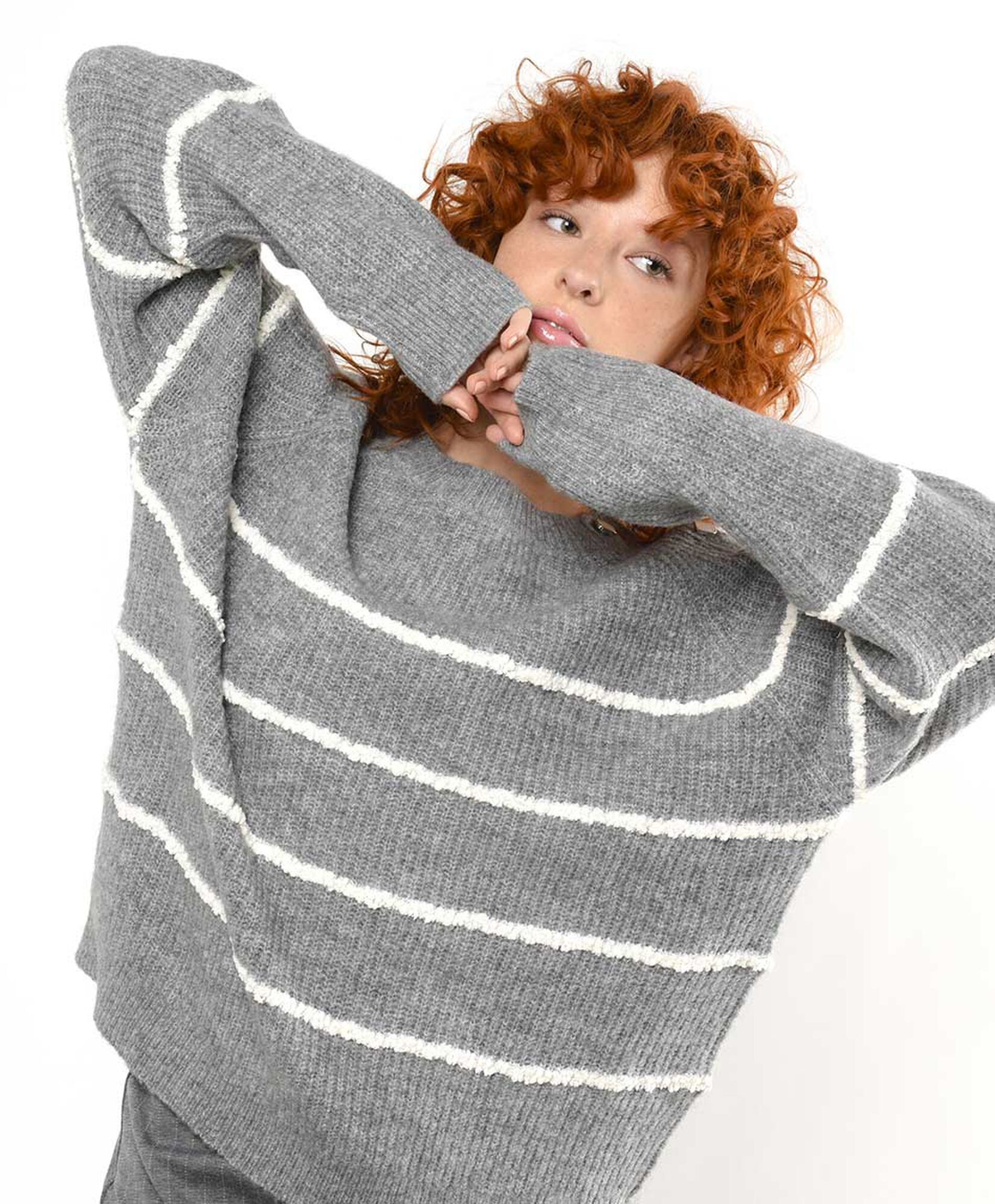 Sweater mujer líneas detalle hombro Sweater mujer líneas detalle hombro