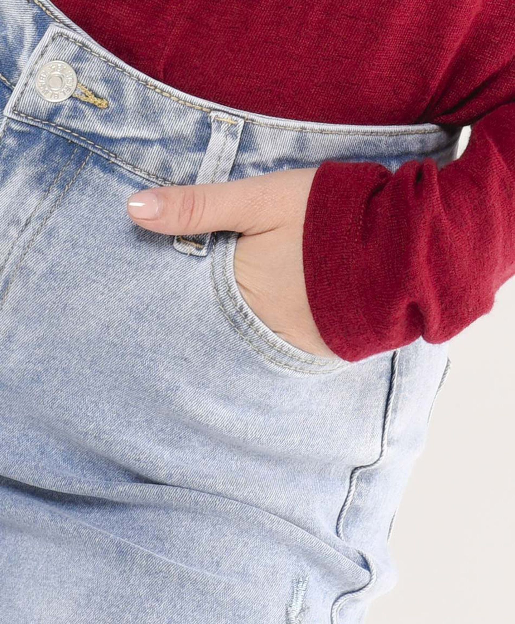 Jeans mujer bordado floreado Jeans mujer bordado floreado
