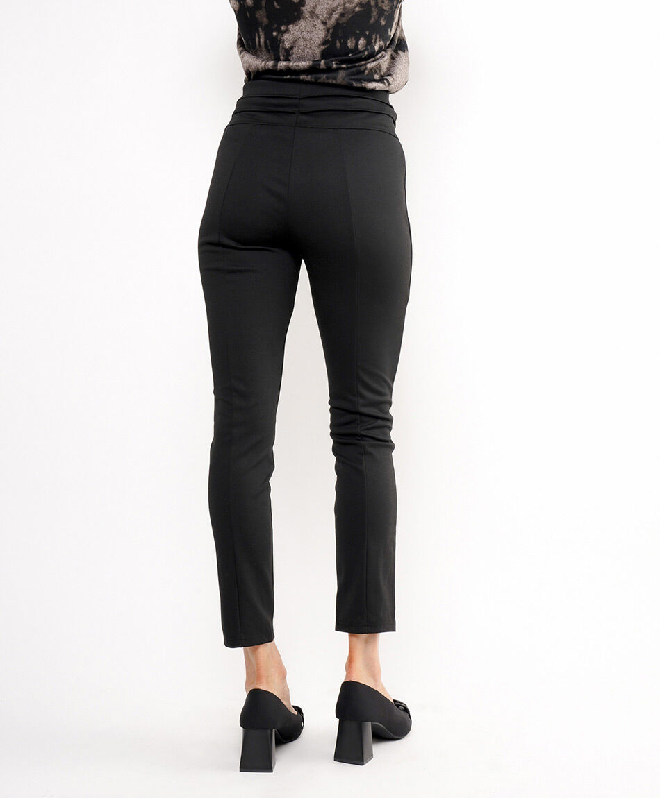 Pantal&oacute;n mujer tiro alto black