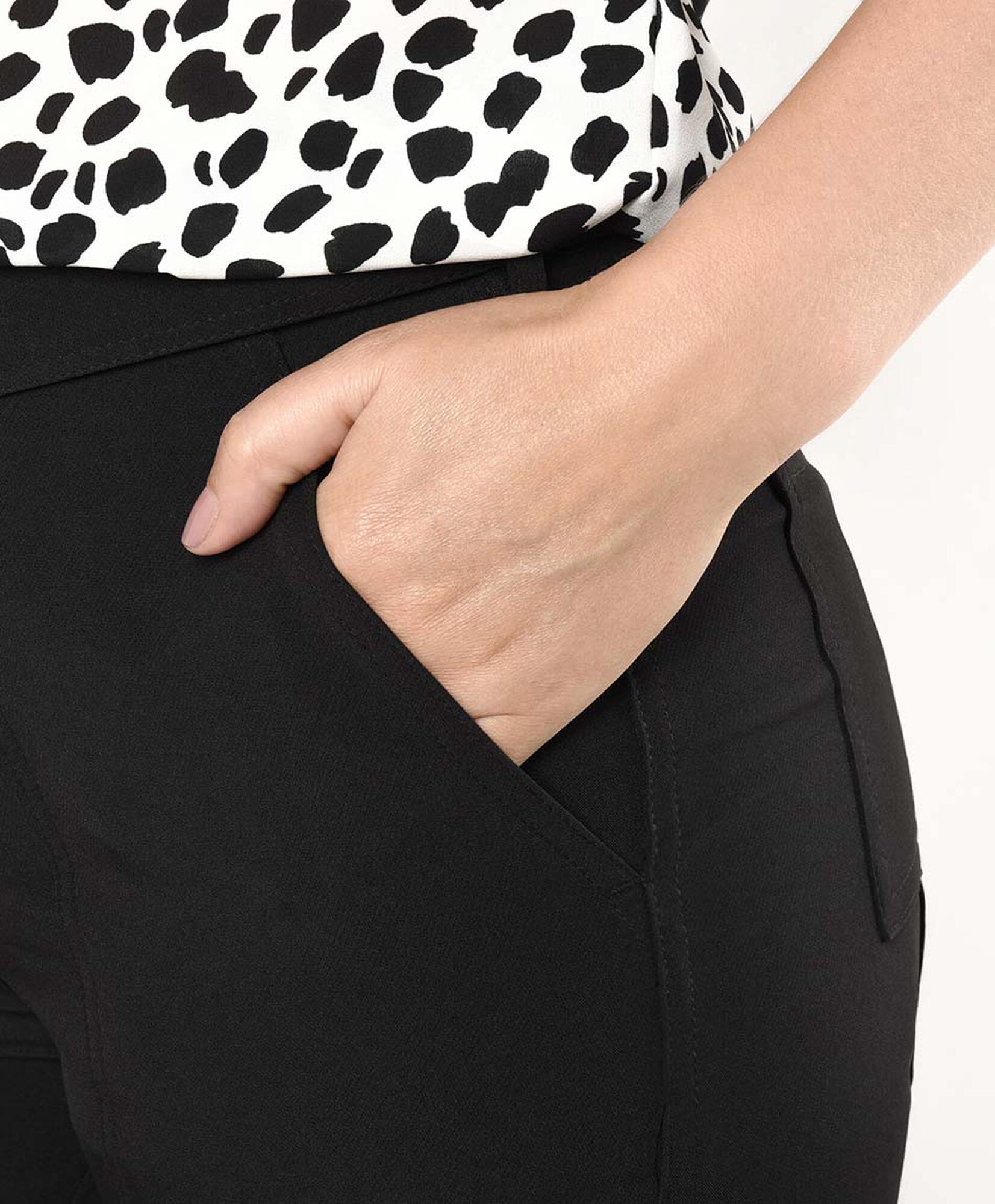 Pantalón mujer cargo cinturón Pantalón mujer cargo cinturón