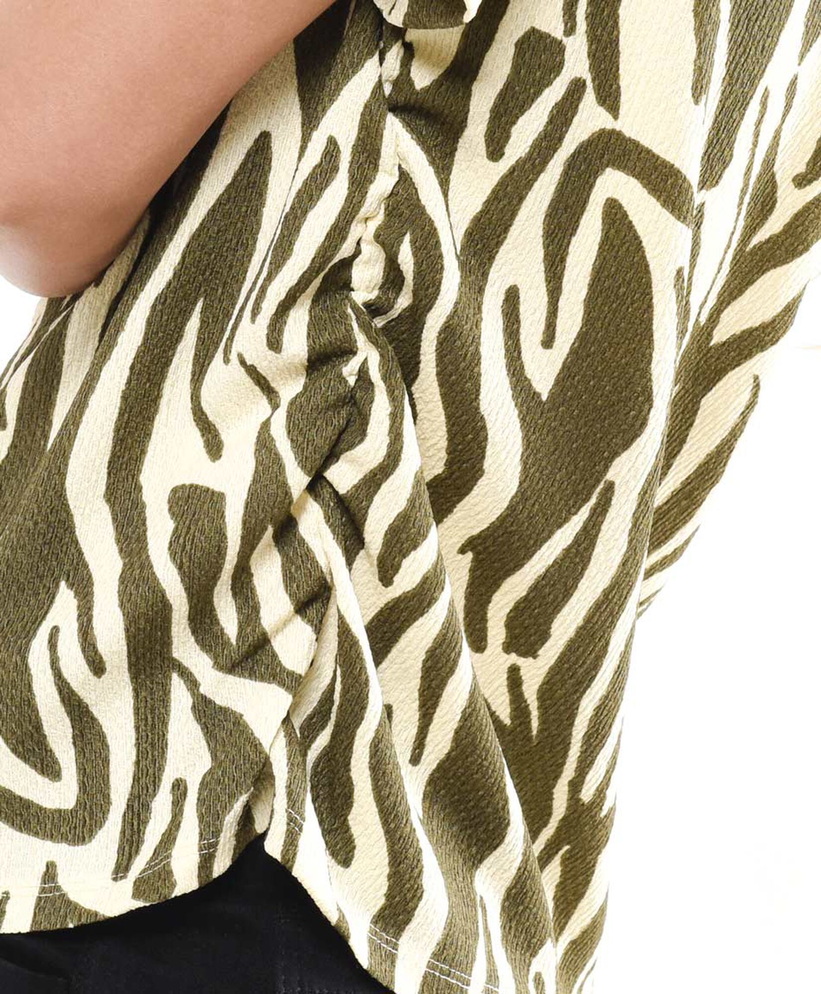 Polera mujer drapeada print Polera mujer drapeada print