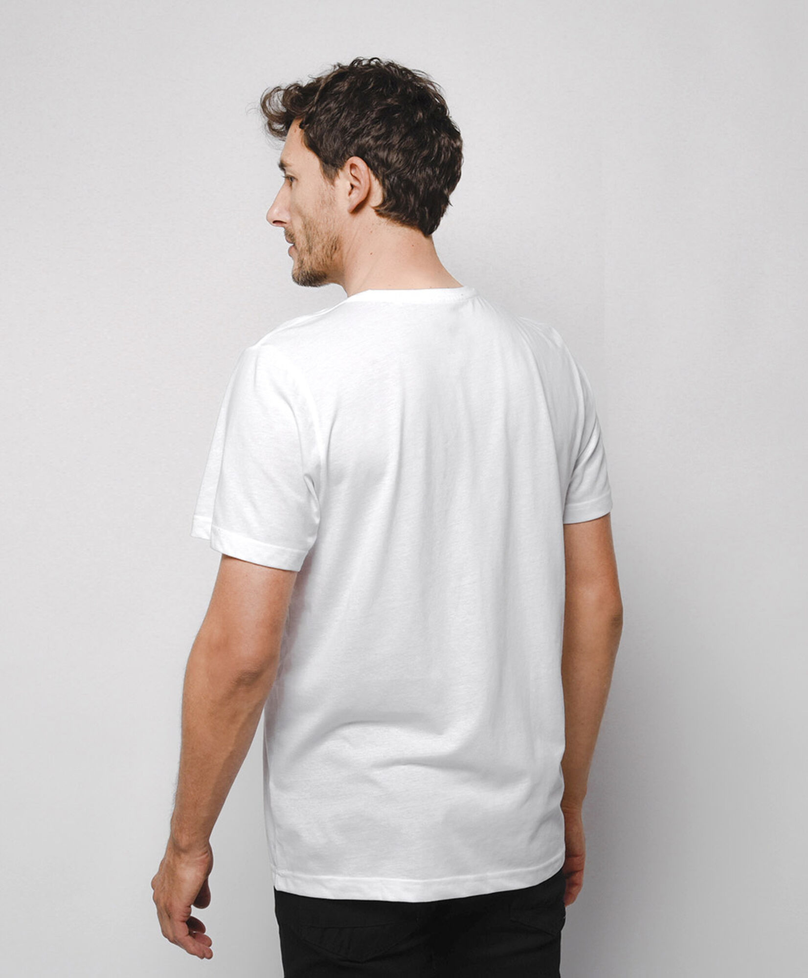 Polera hombre bolsillo frase Polera hombre bolsillo frase