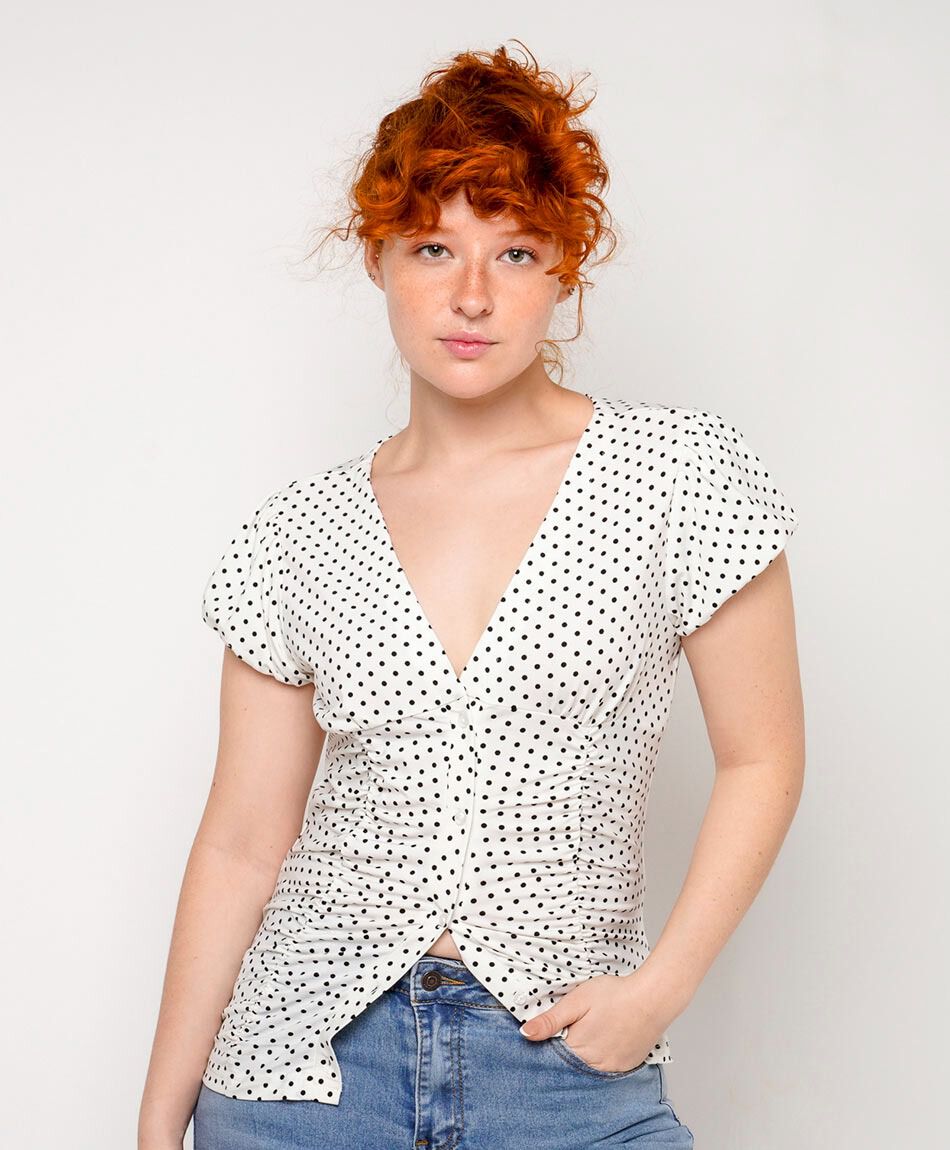Blusa mujer puntos ajustada
