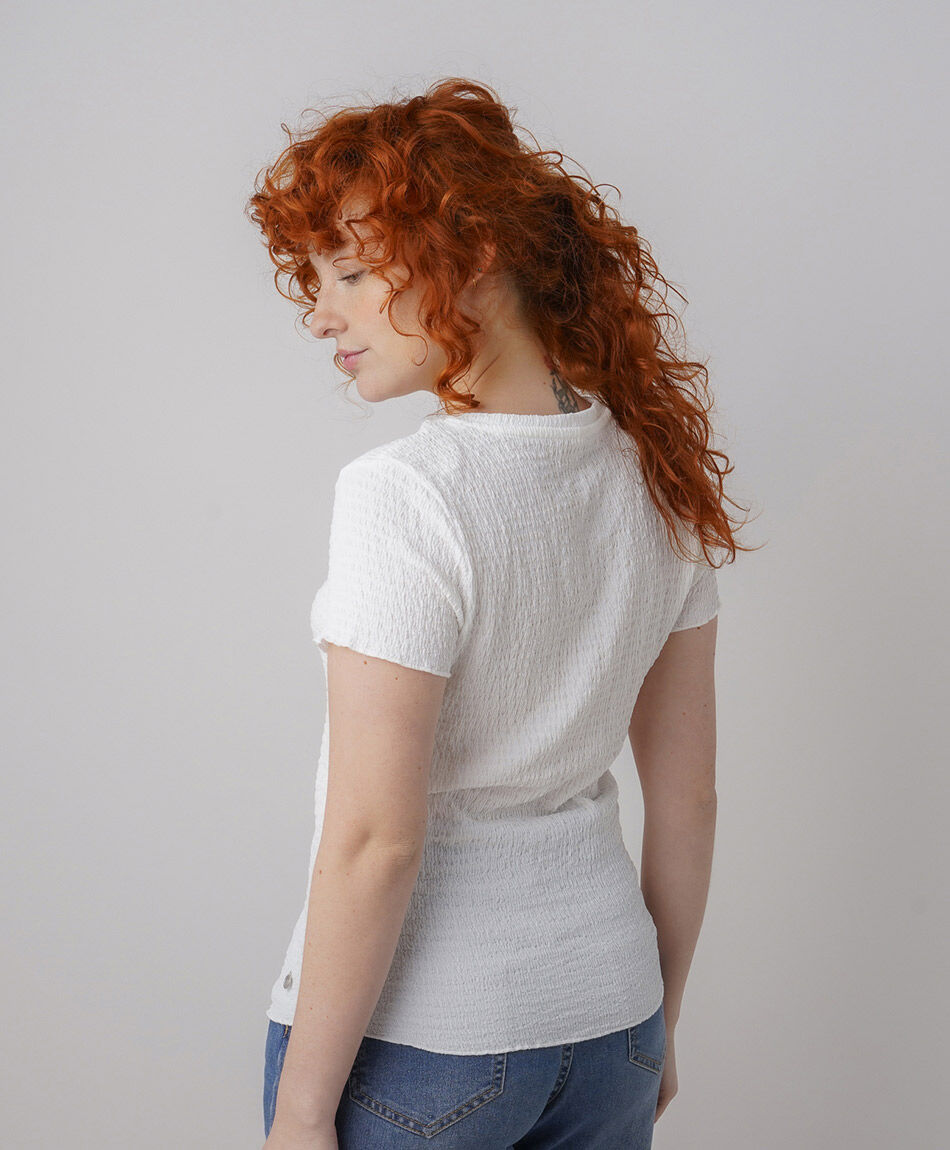 Polera mujer jacquard textura