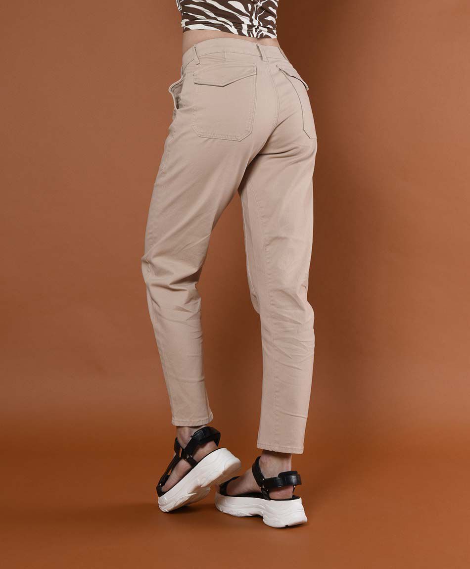 Pantal&oacute;n cargo