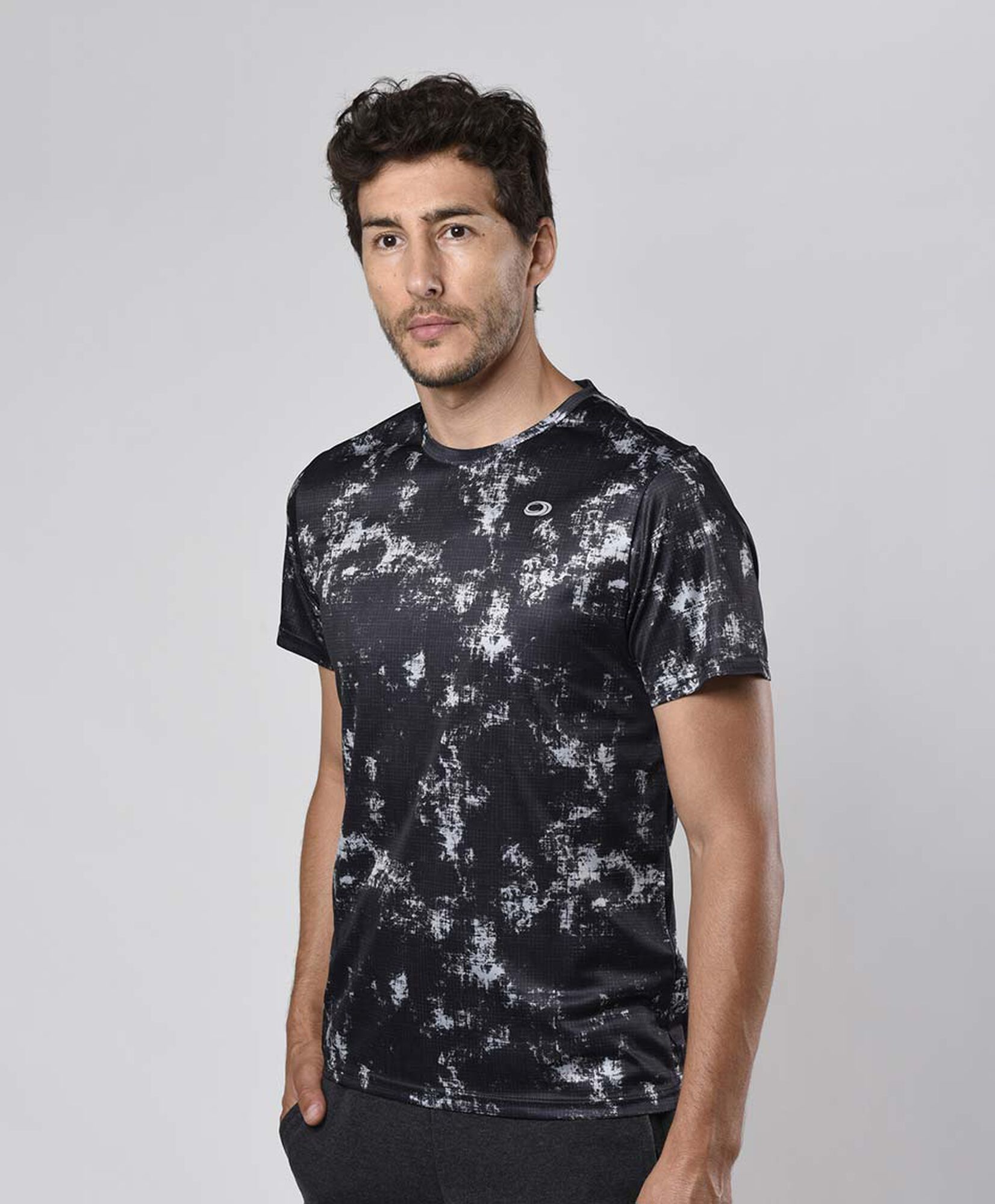 Polera deportiva hombre tie dye Polera deportiva hombre tie dye