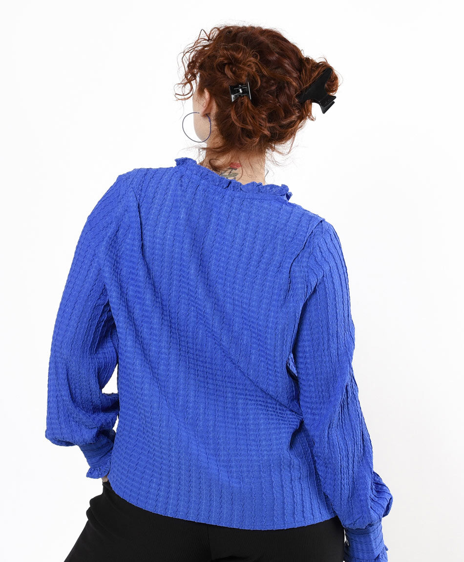 Polera mujer jacquard botones en manga