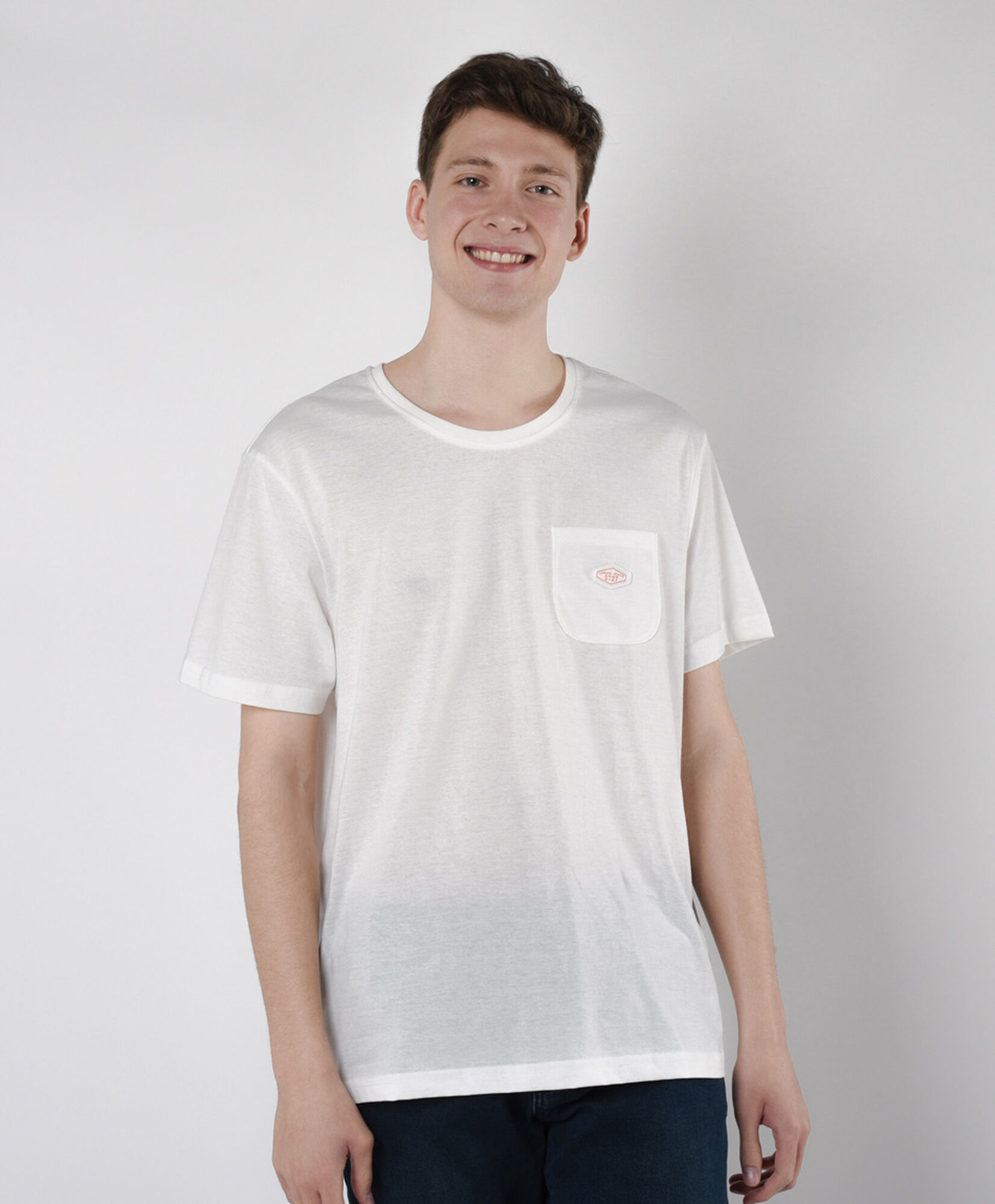 Polera hombre lisa bolsillo Polera hombre lisa bolsillo