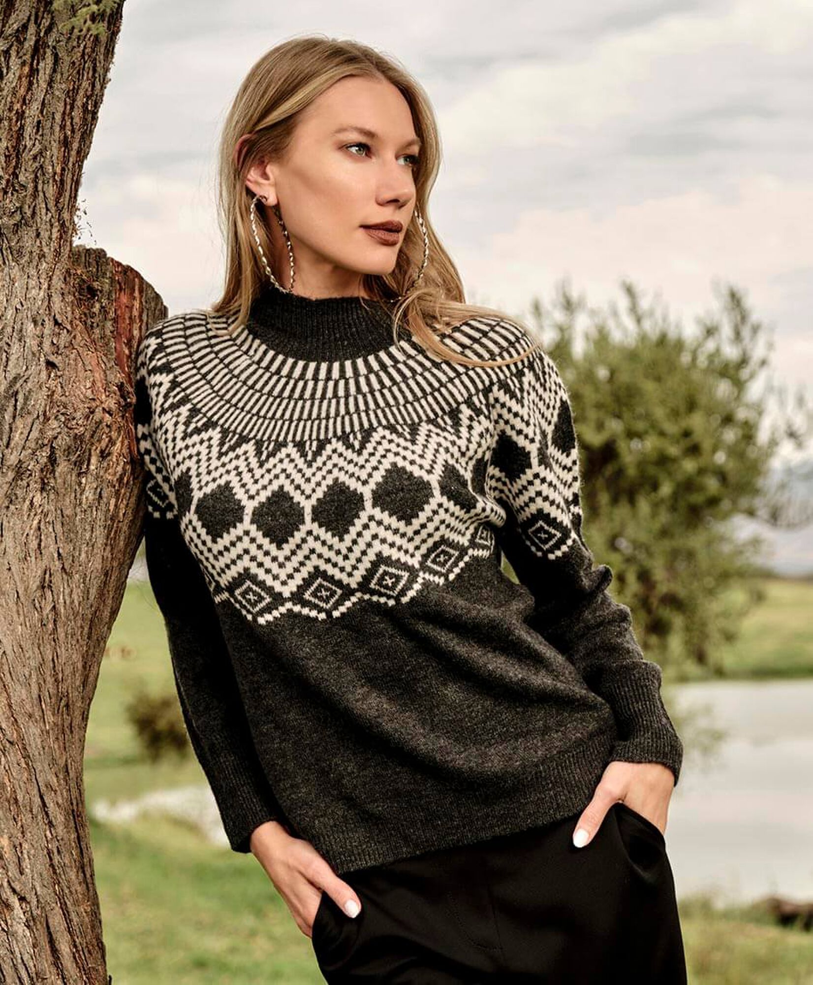 Sweater mujer nordic cuello bajo Sweater mujer nordic cuello bajo
