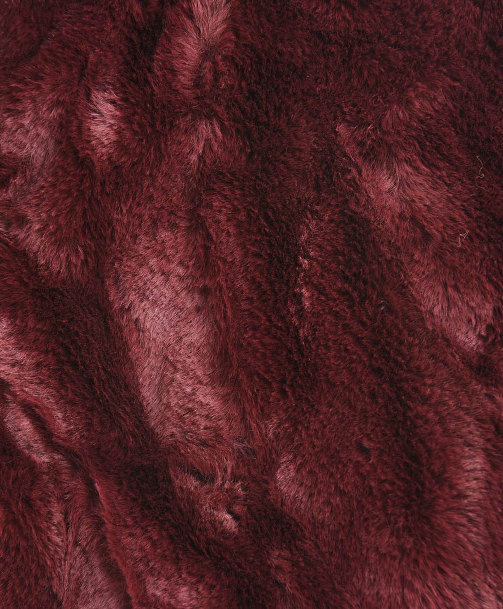 Cuello mujer pelitos rojo Cuello mujer pelitos rojo