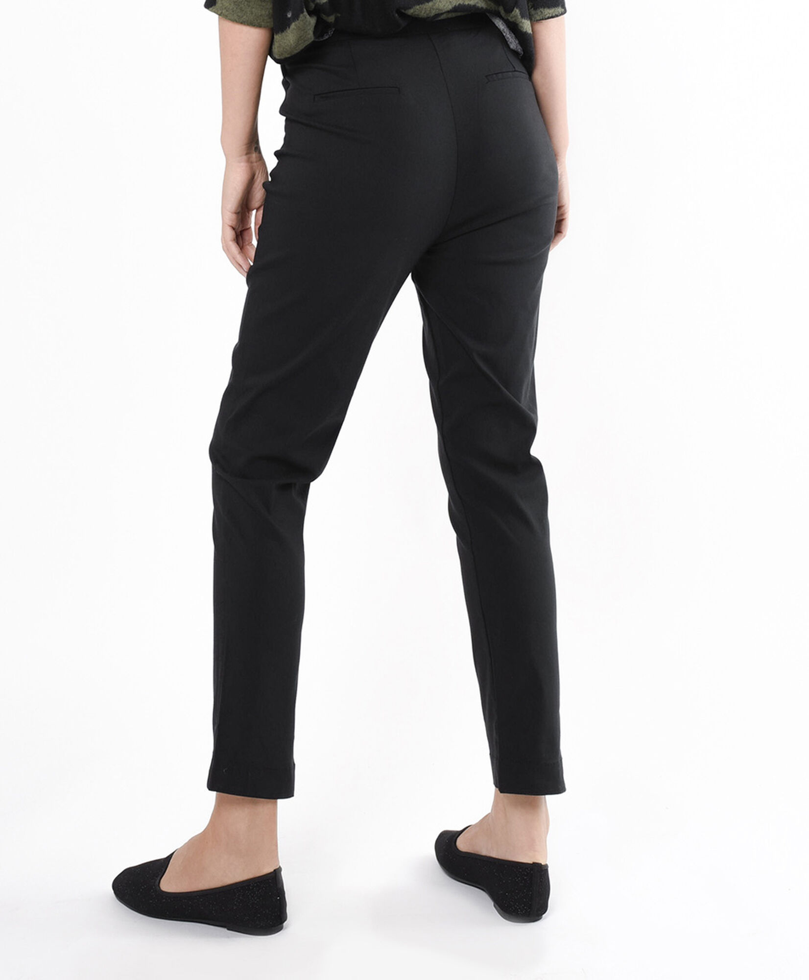 Pantalón mujer botones y cierres Pantalón mujer botones y cierres