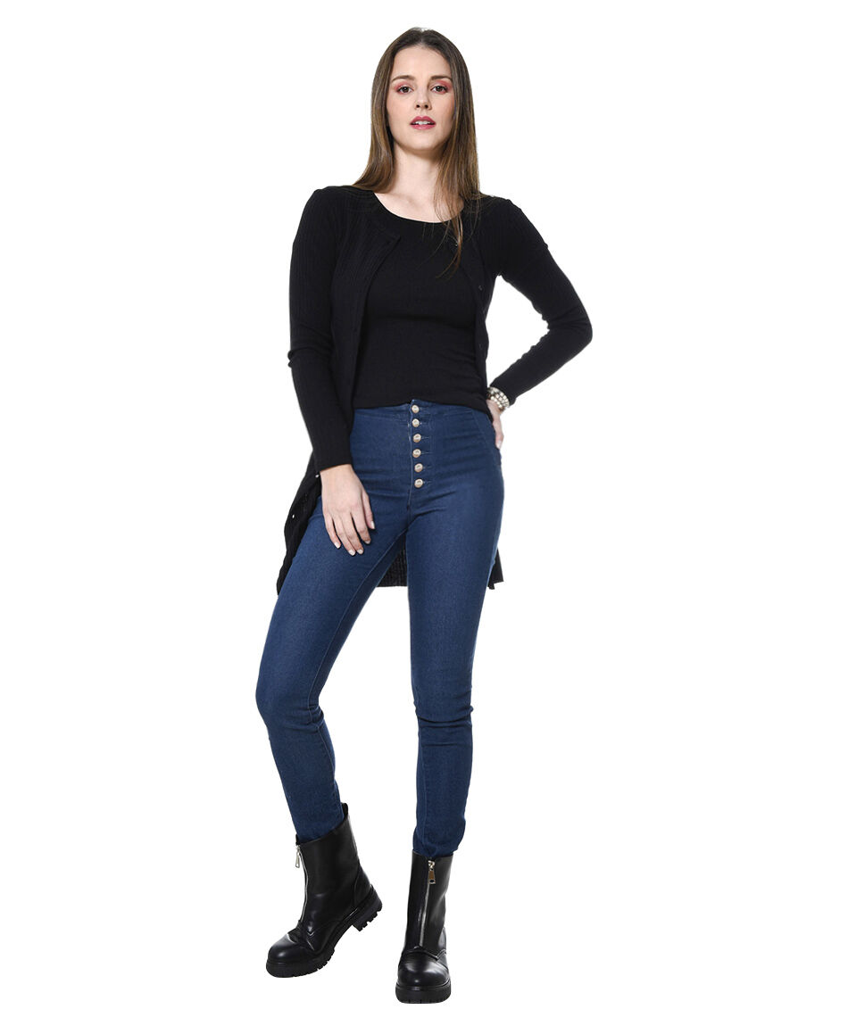Jeans tiro alto botones