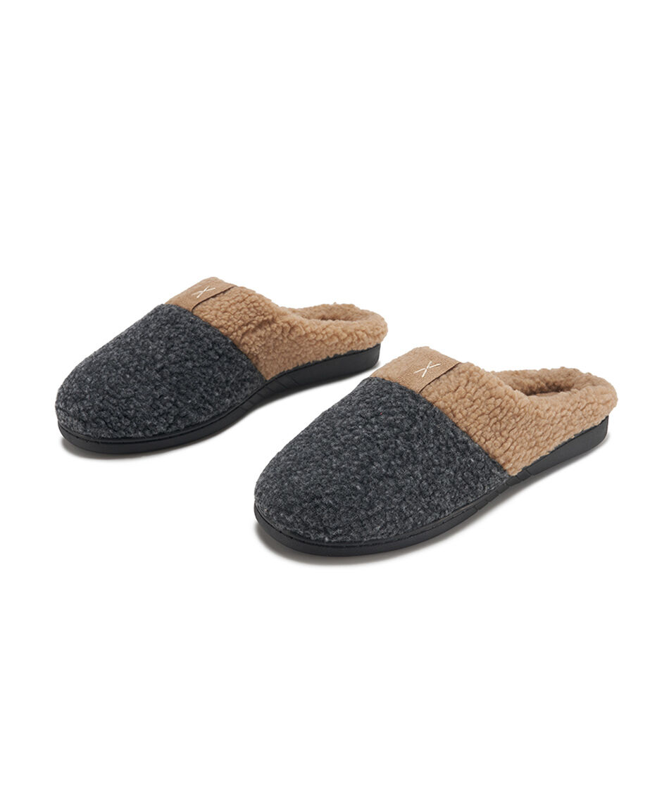 Pantufla hombre estilo lana
