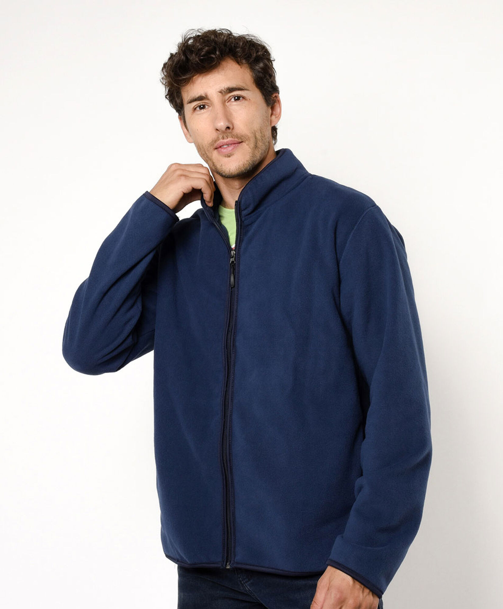 Polar hombre clásico liso color Polar hombre clásico liso color