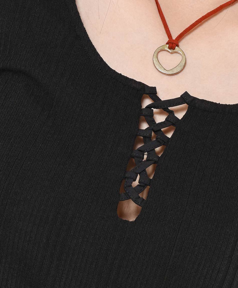 Polera mujer acanalada lazo trenzado