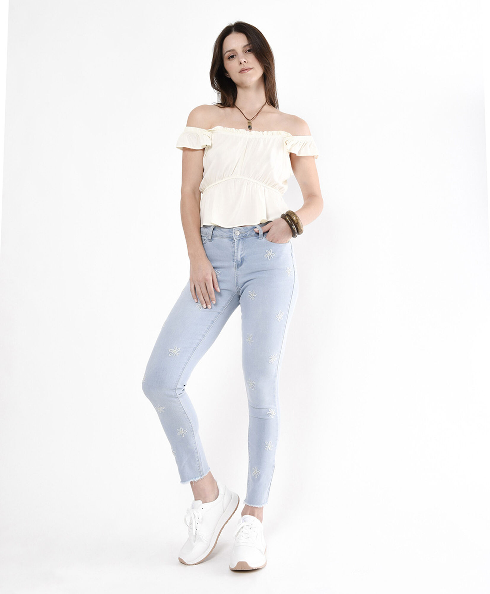 Jeans mujer bordado skinny fit Jeans mujer bordado skinny fit