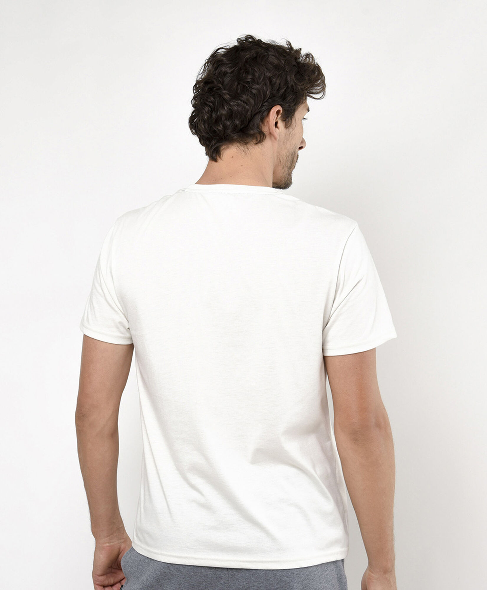 Polera deportiva hombre believe Polera deportiva hombre believe