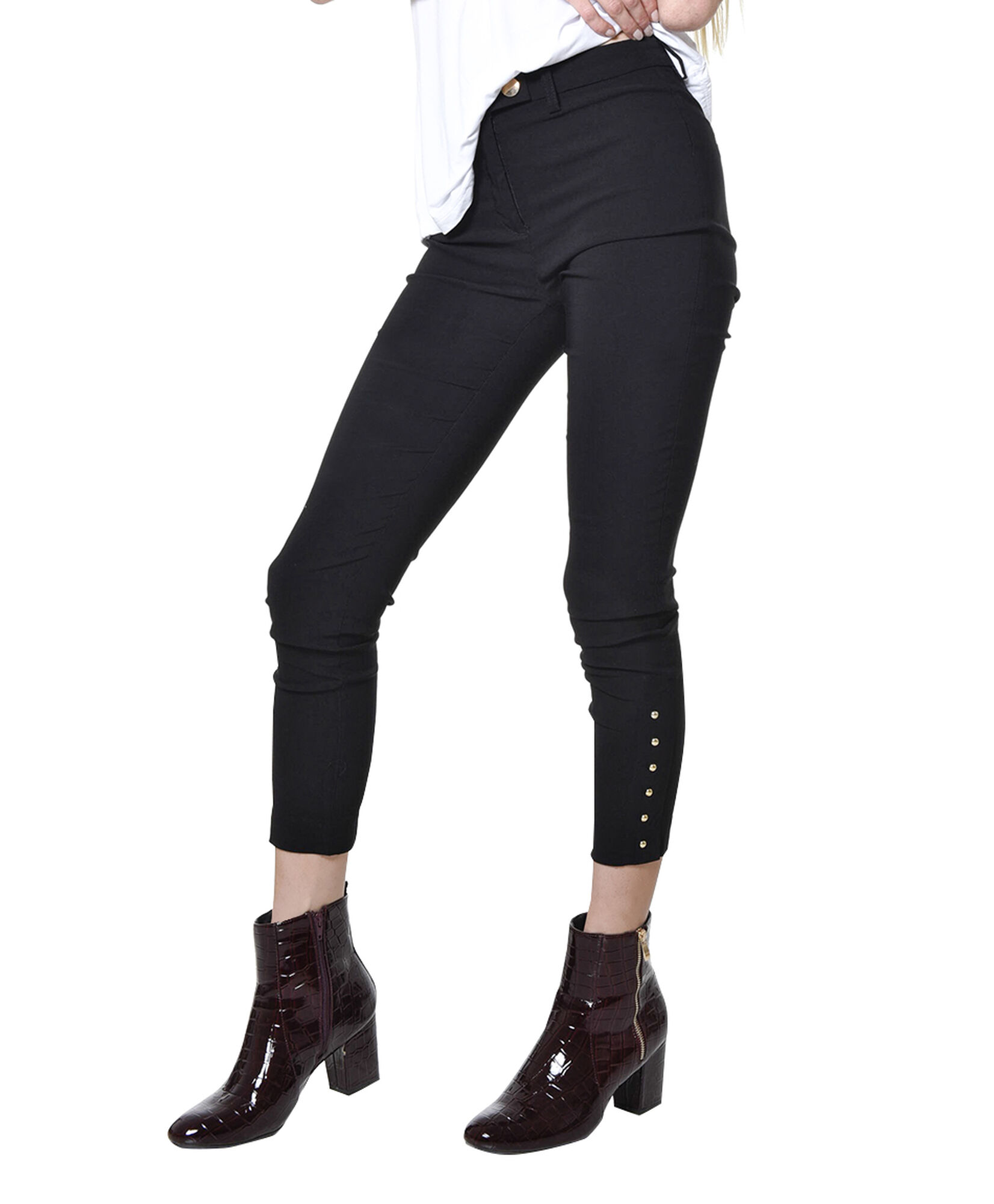 Pantalon tachas Pantalon tachas
