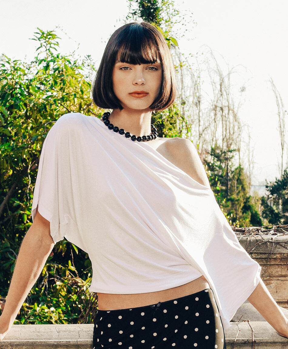 Polera mujer off shoulder crop blanca
