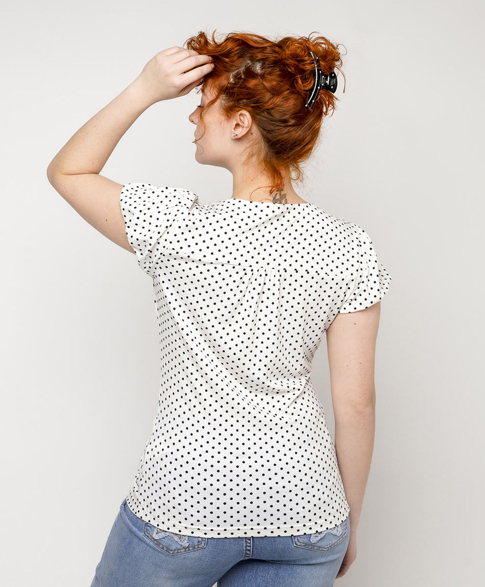 Blusa mujer puntos ajustada Blusa mujer puntos ajustada