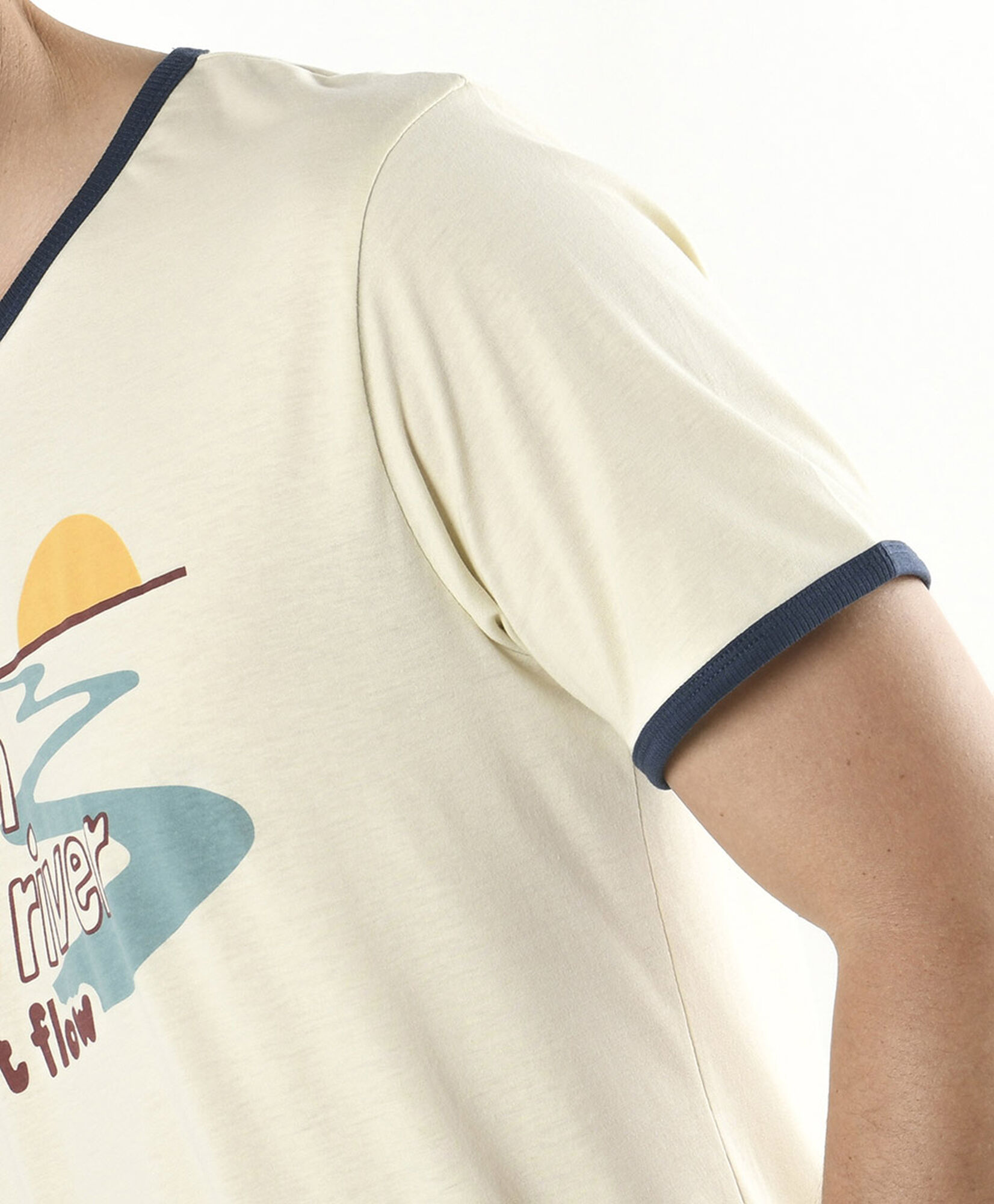Polera hombre frase río Polera hombre frase río