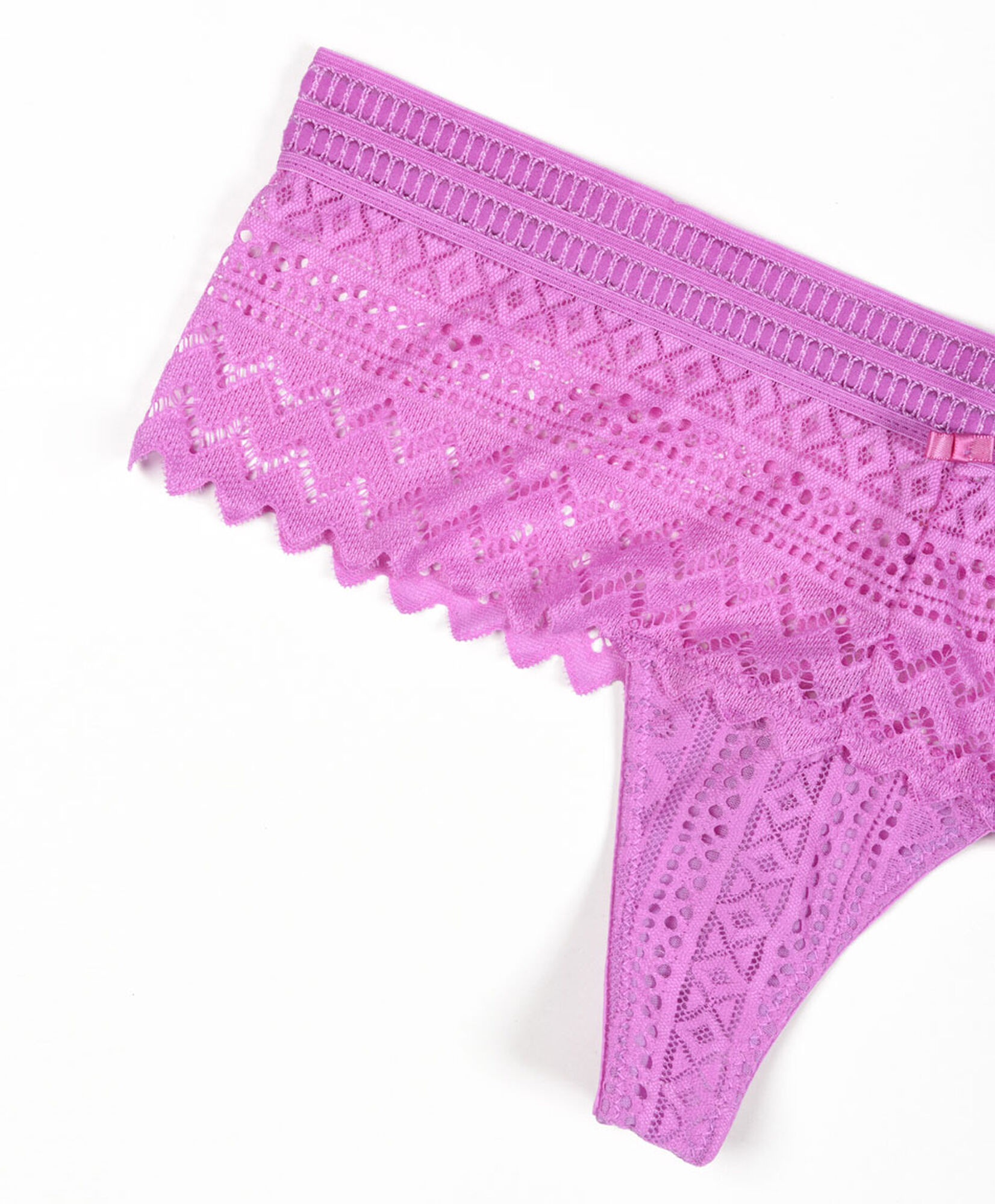 Pantaleta mujer encajes zigzag Pantaleta mujer encajes zigzag