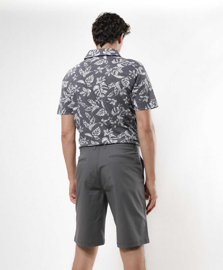 Bermuda hombre lisa gris