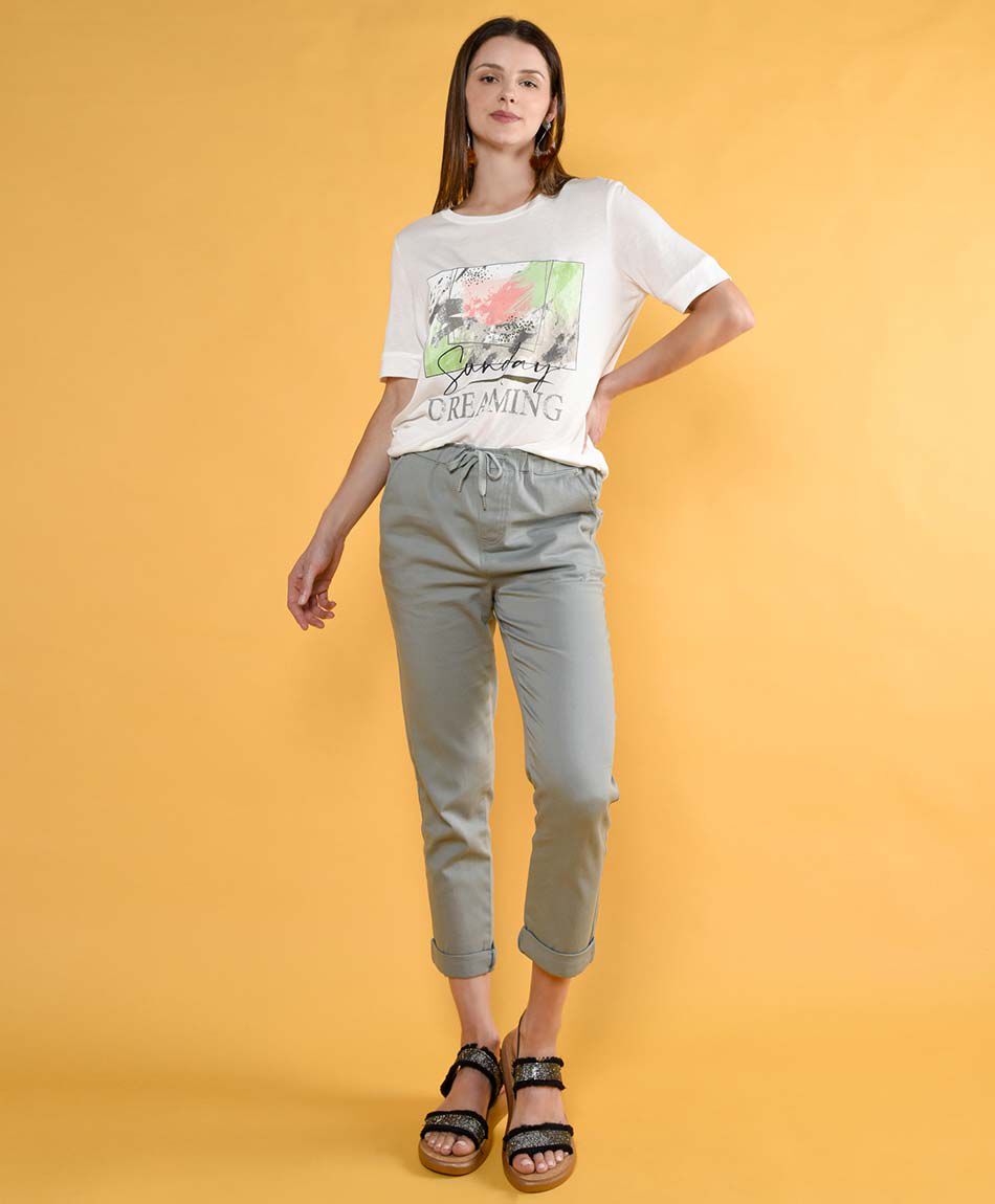 Pantal&oacute;n tiro alto skinny fit