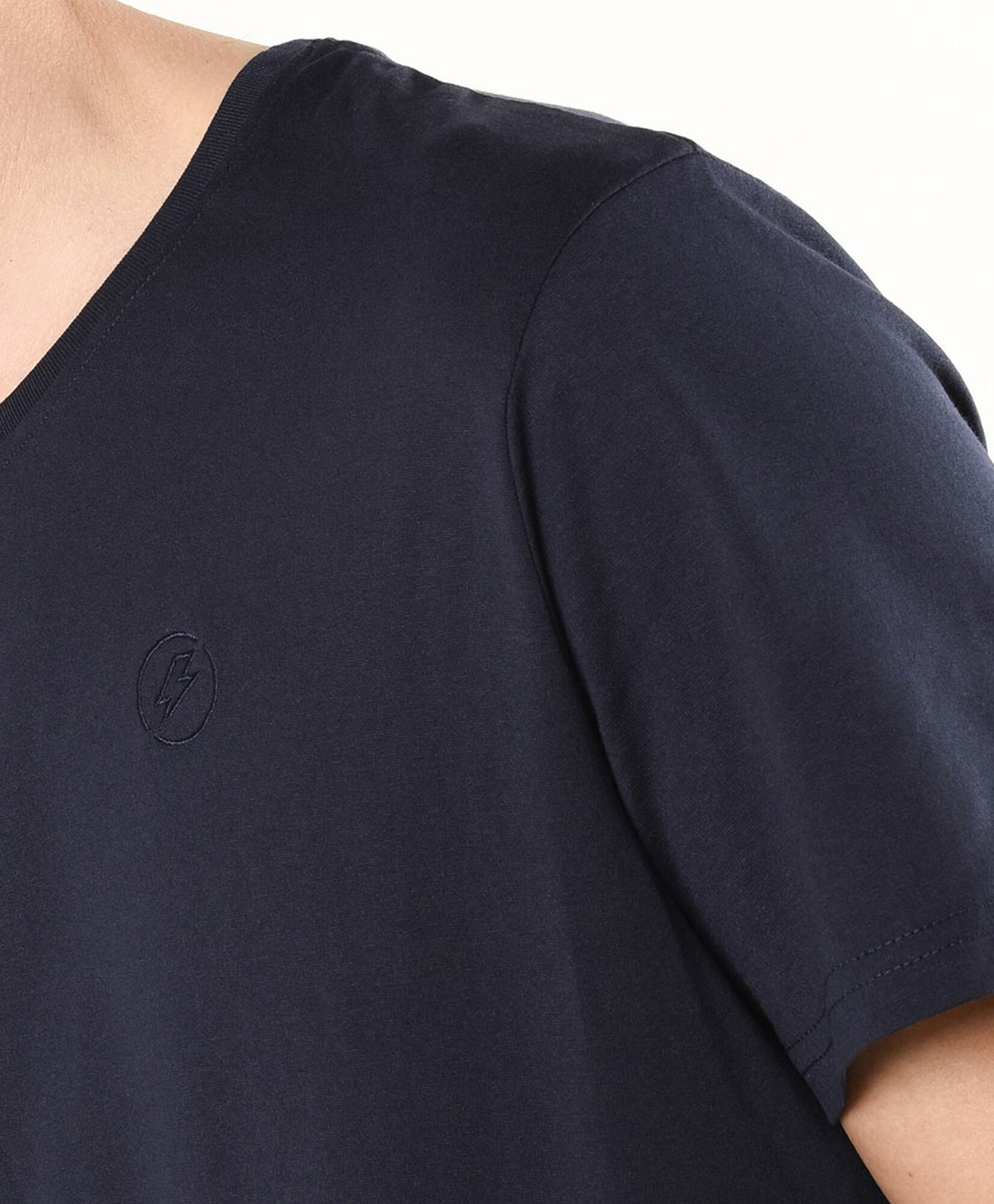 Polera hombre básica lisa Polera hombre básica lisa