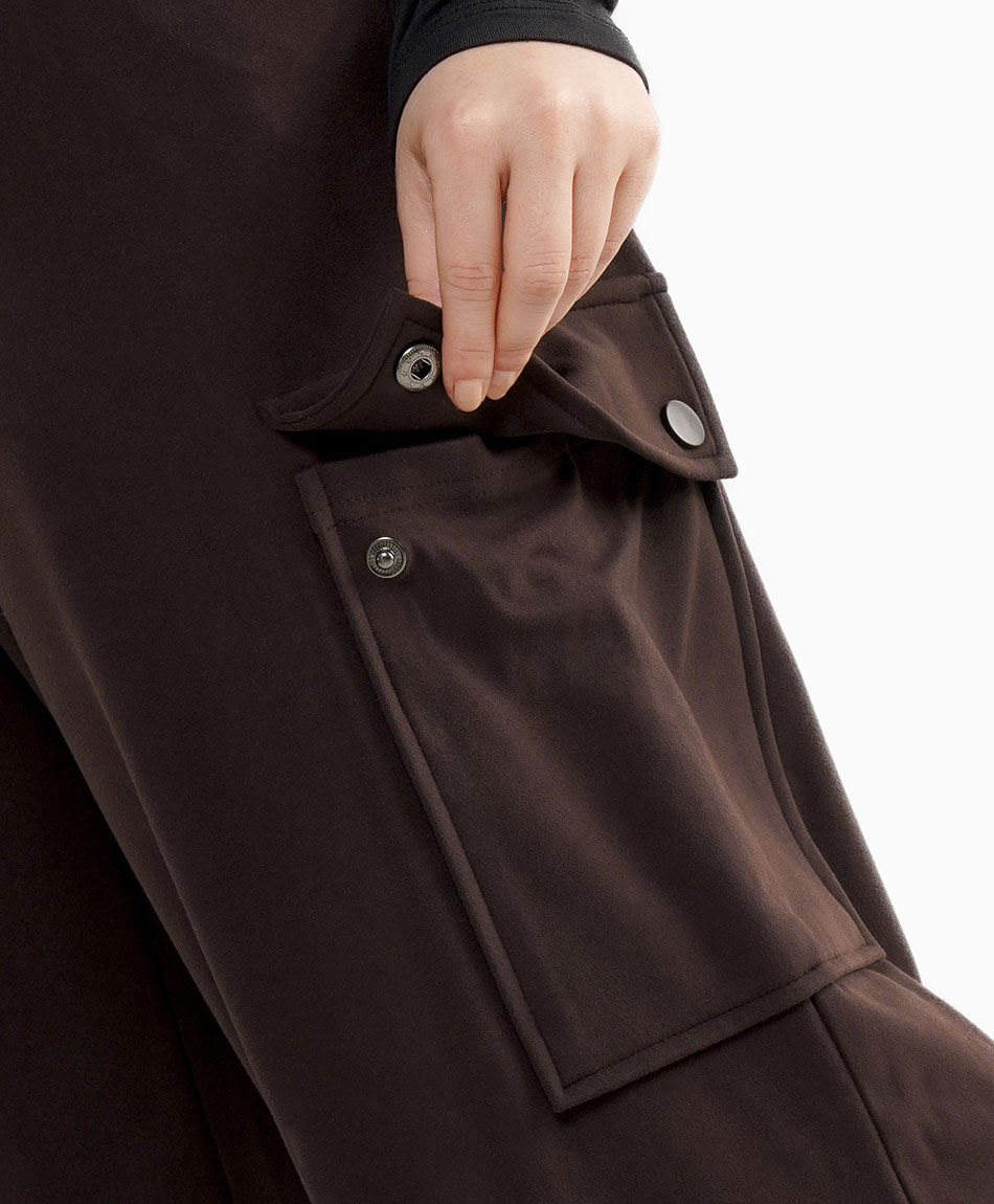 Pantal&oacute;n mujer cargo brown