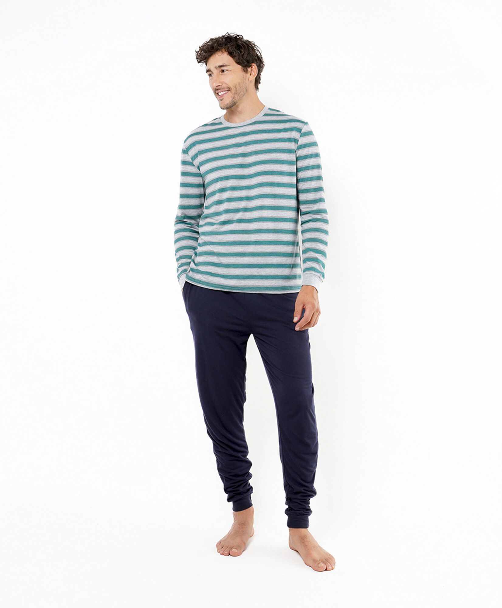 Pijama hombre líneas verdes Pijama hombre líneas verdes