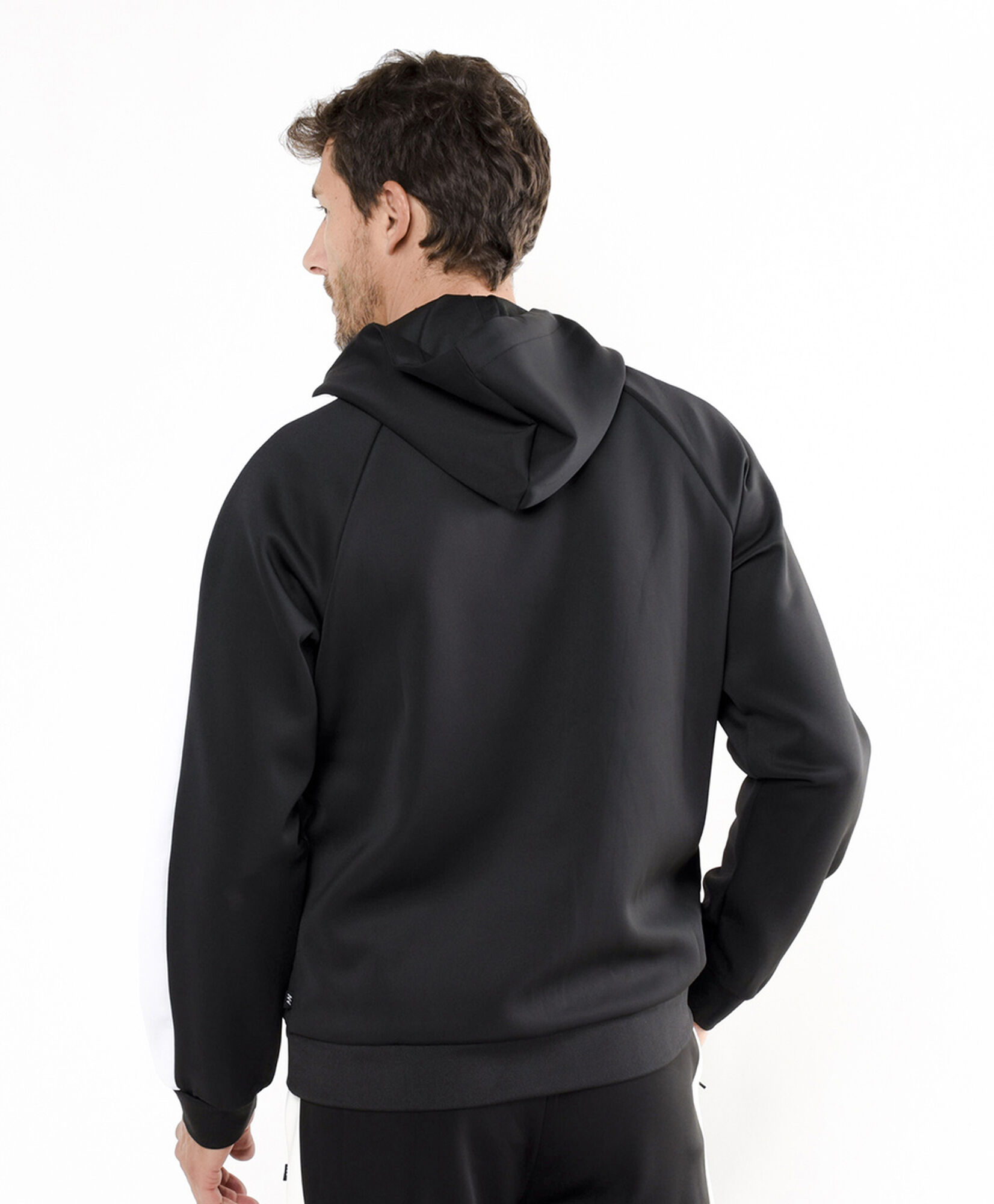Polerón deportivo hombre piping Polerón deportivo hombre piping